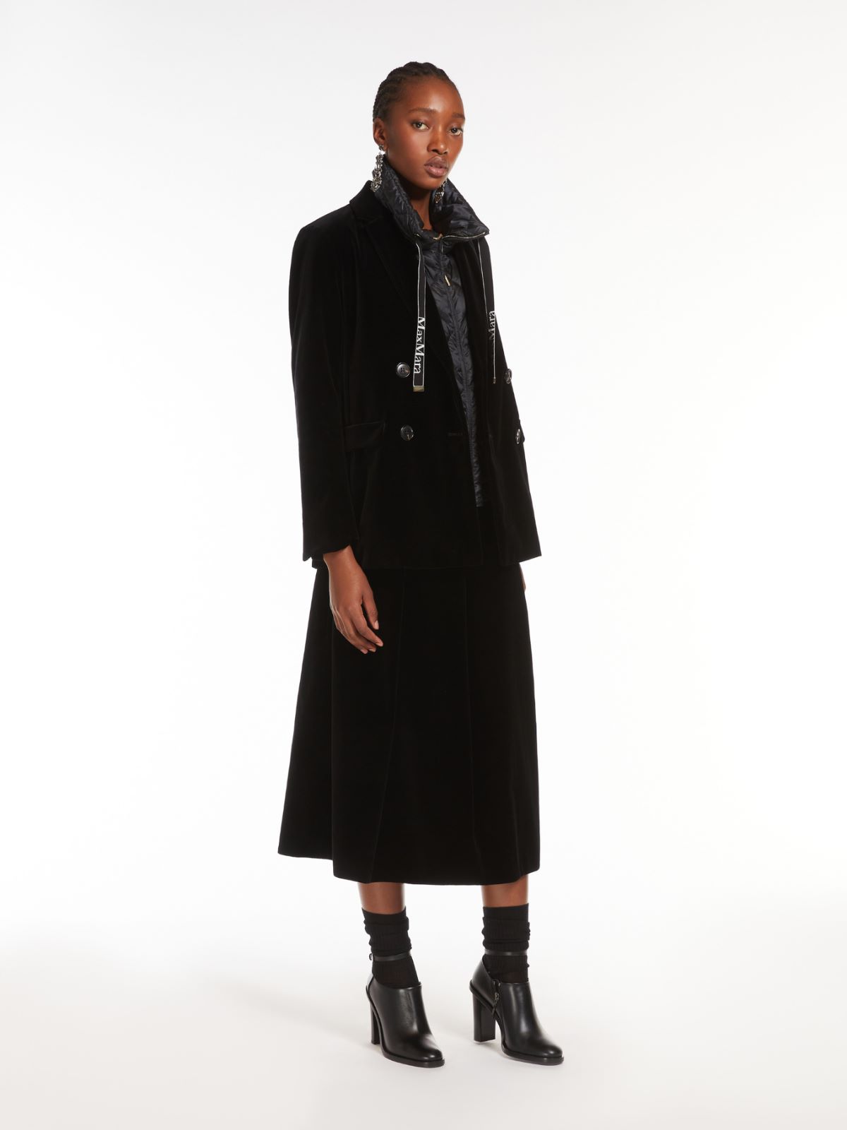 Water-repellent technical canvas gilet