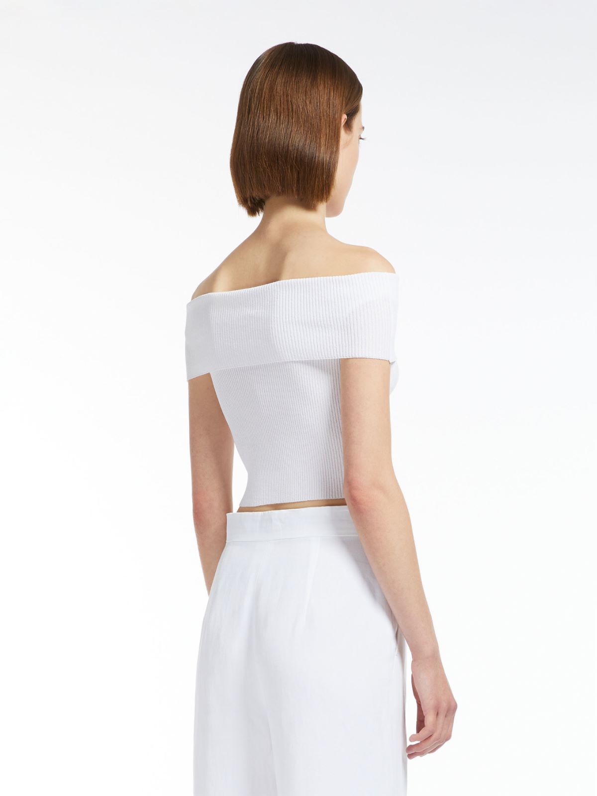 Ribbed viscose crop top