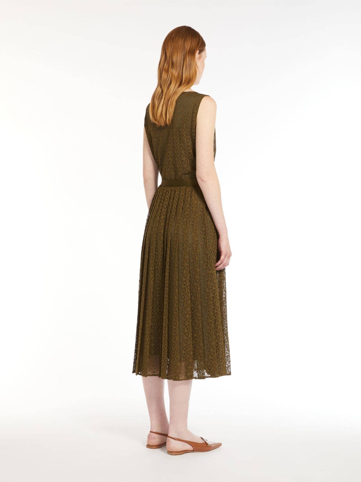 Lace dress with circular skirt