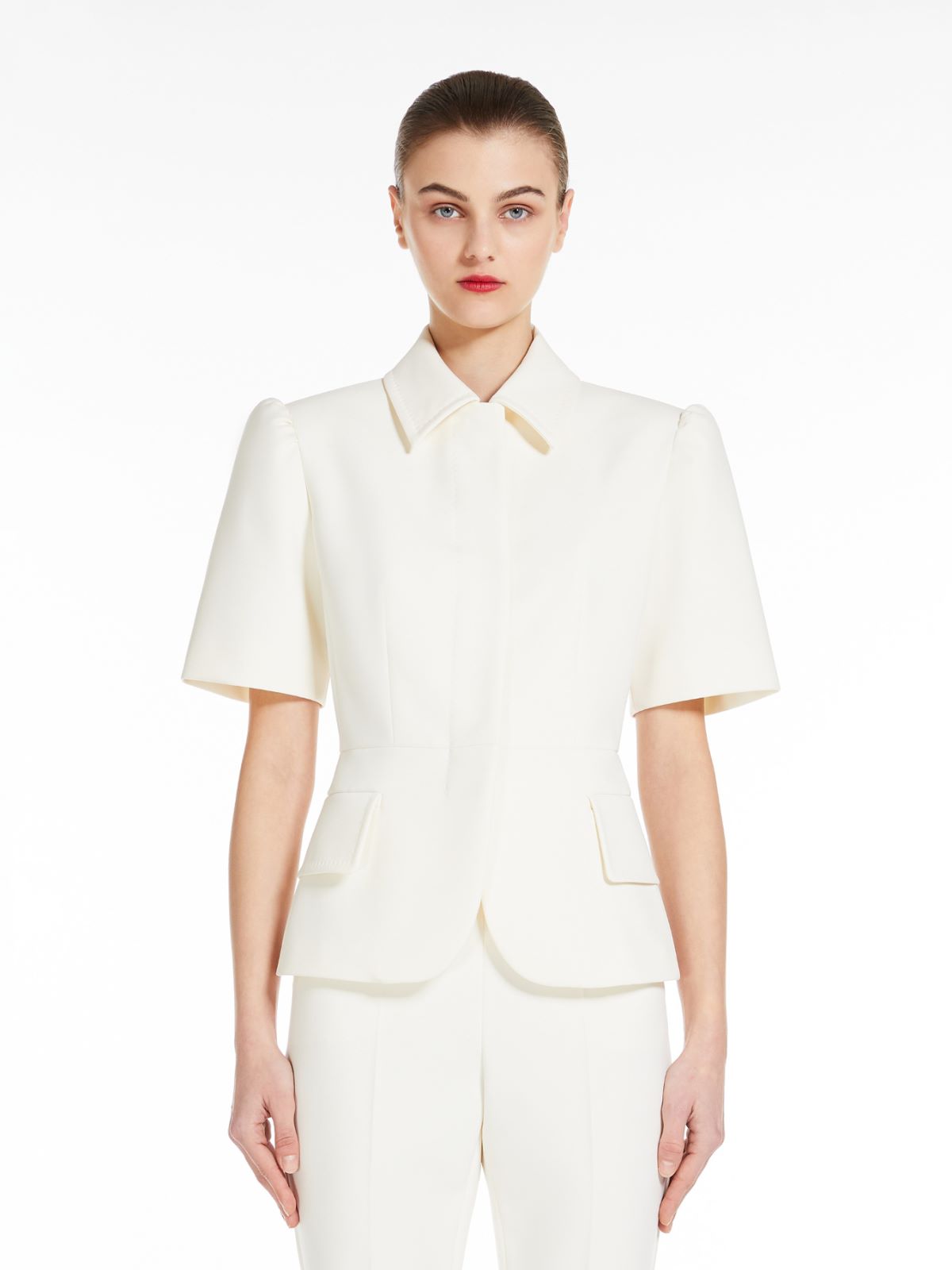 Fitted jacket in stretch sablé