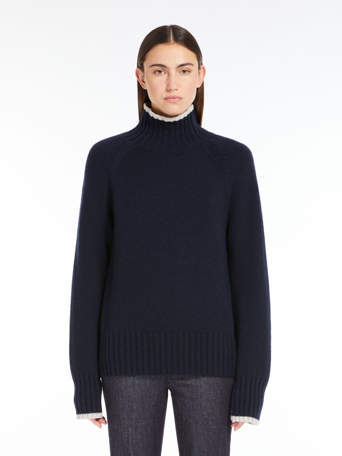 Turtleneck in wool and cashmere