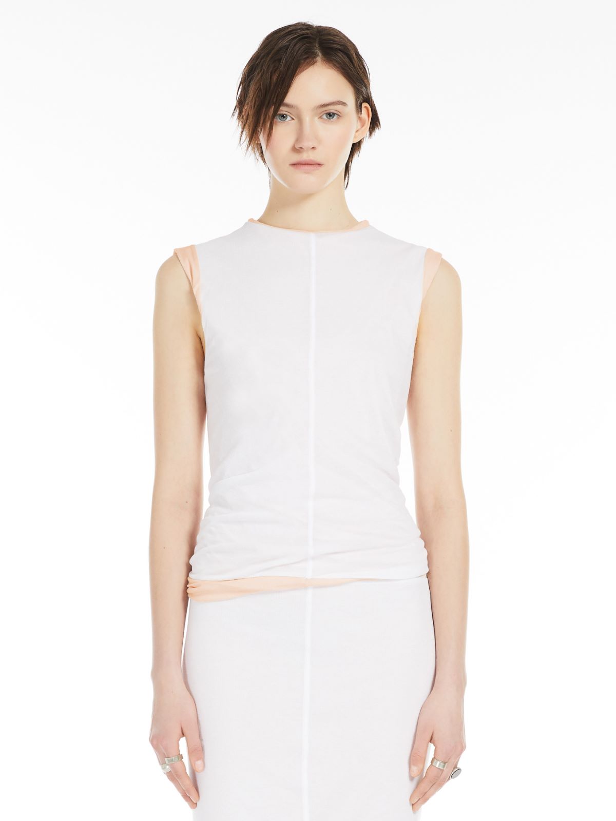 Reversible sleeveless top