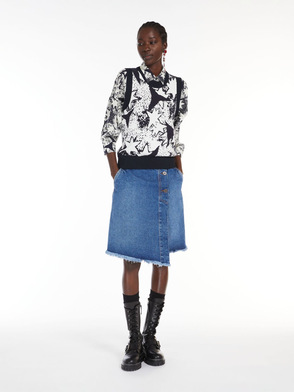 Jacquard viscose-knit top