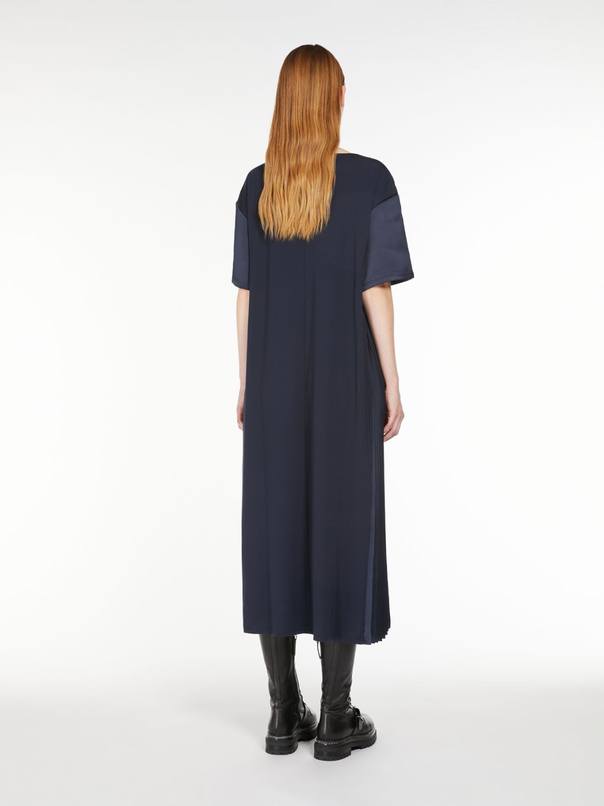 Fluid jersey dress