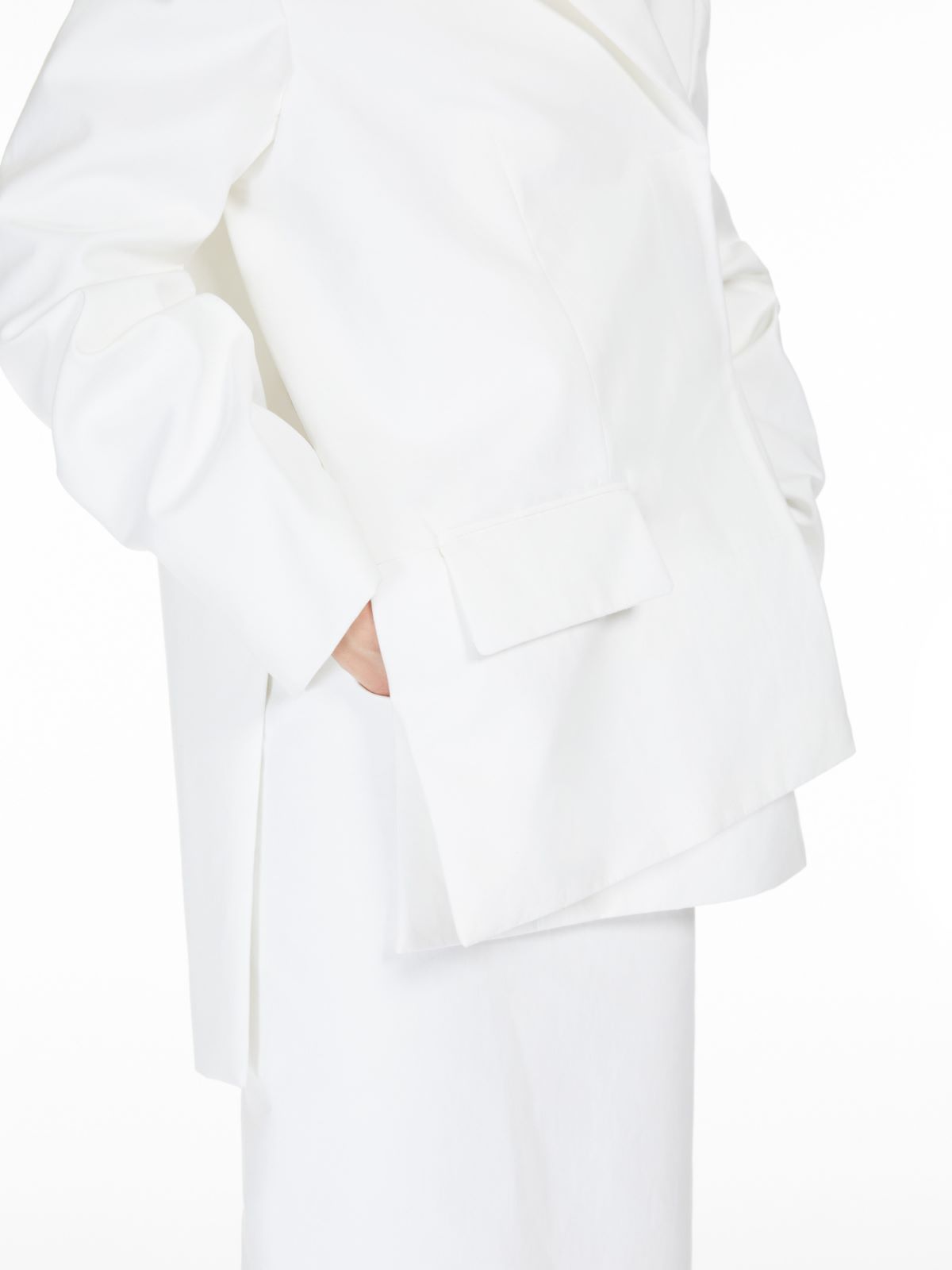 Asymmetric double-breasted blazer