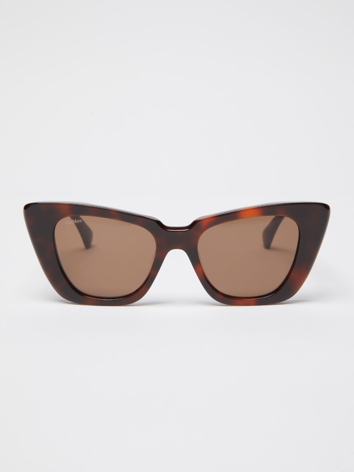 Cat-eye sunglasses