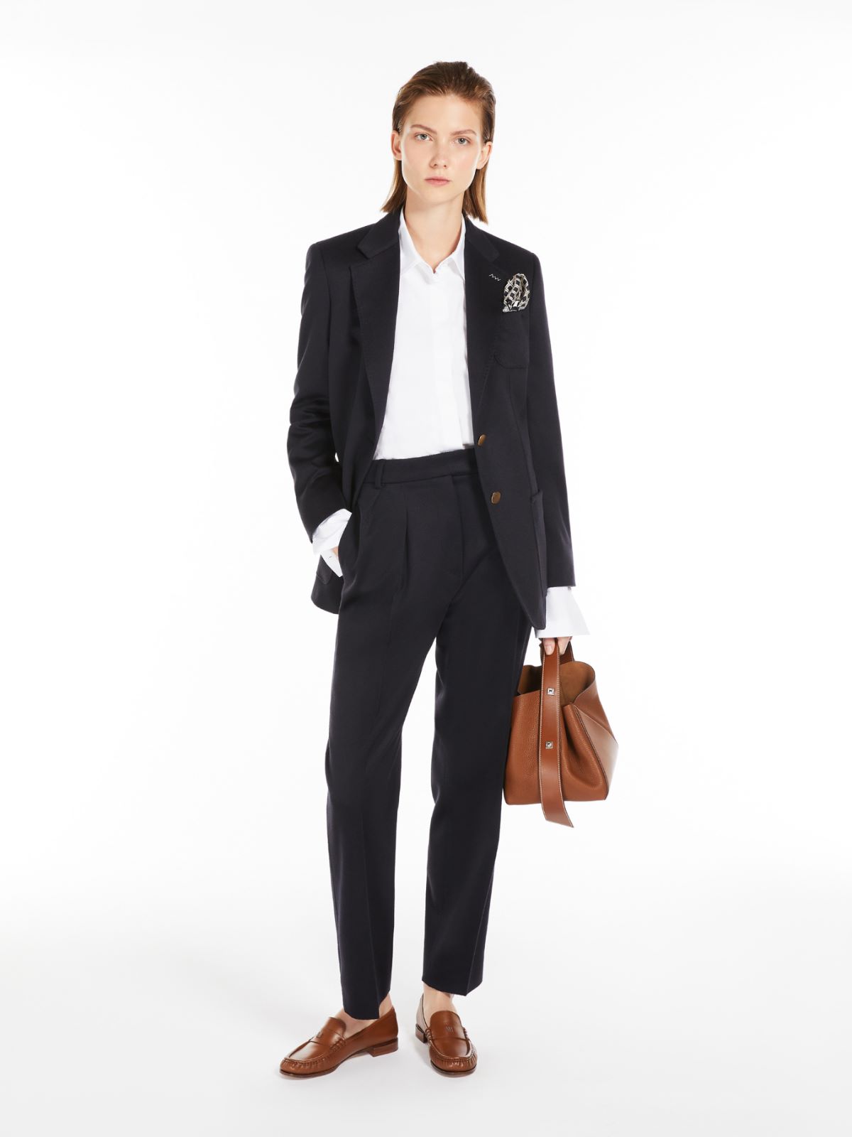 Camel carrot trousers