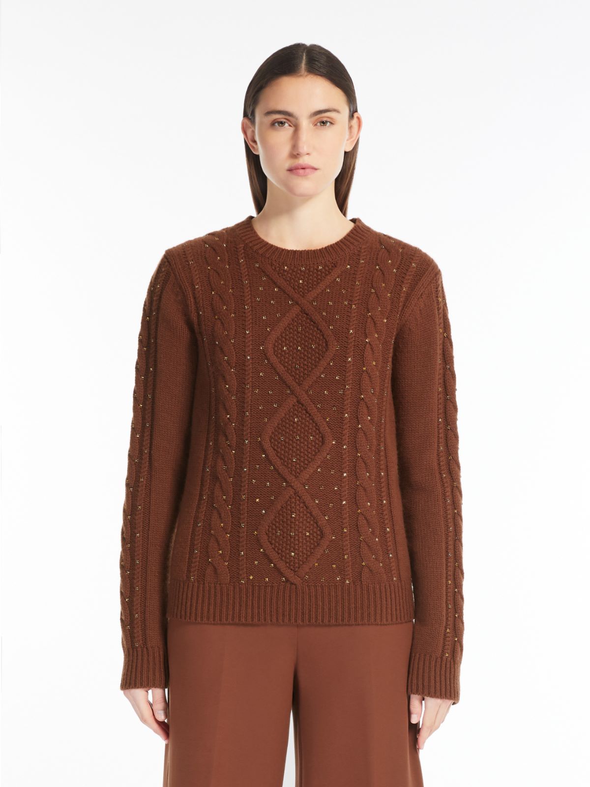 Wool and cashmere cable-knit jumper