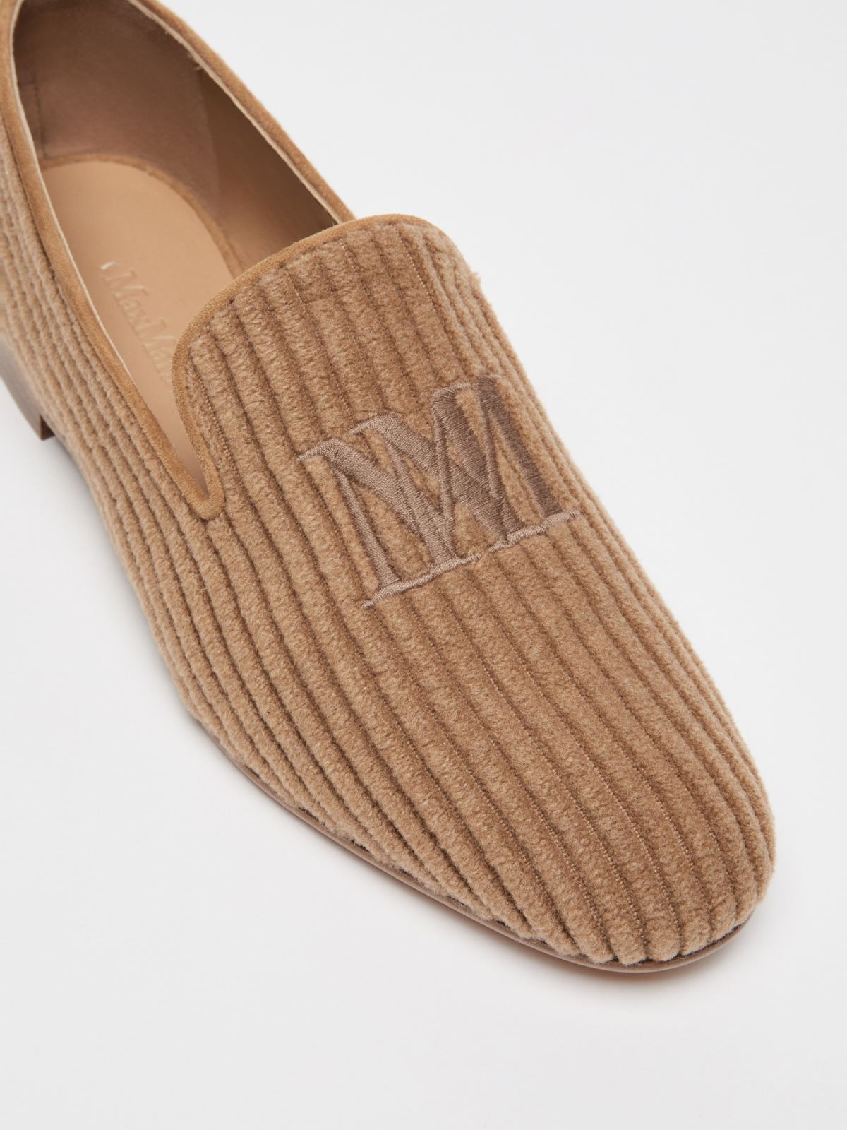 Corduroy slippers