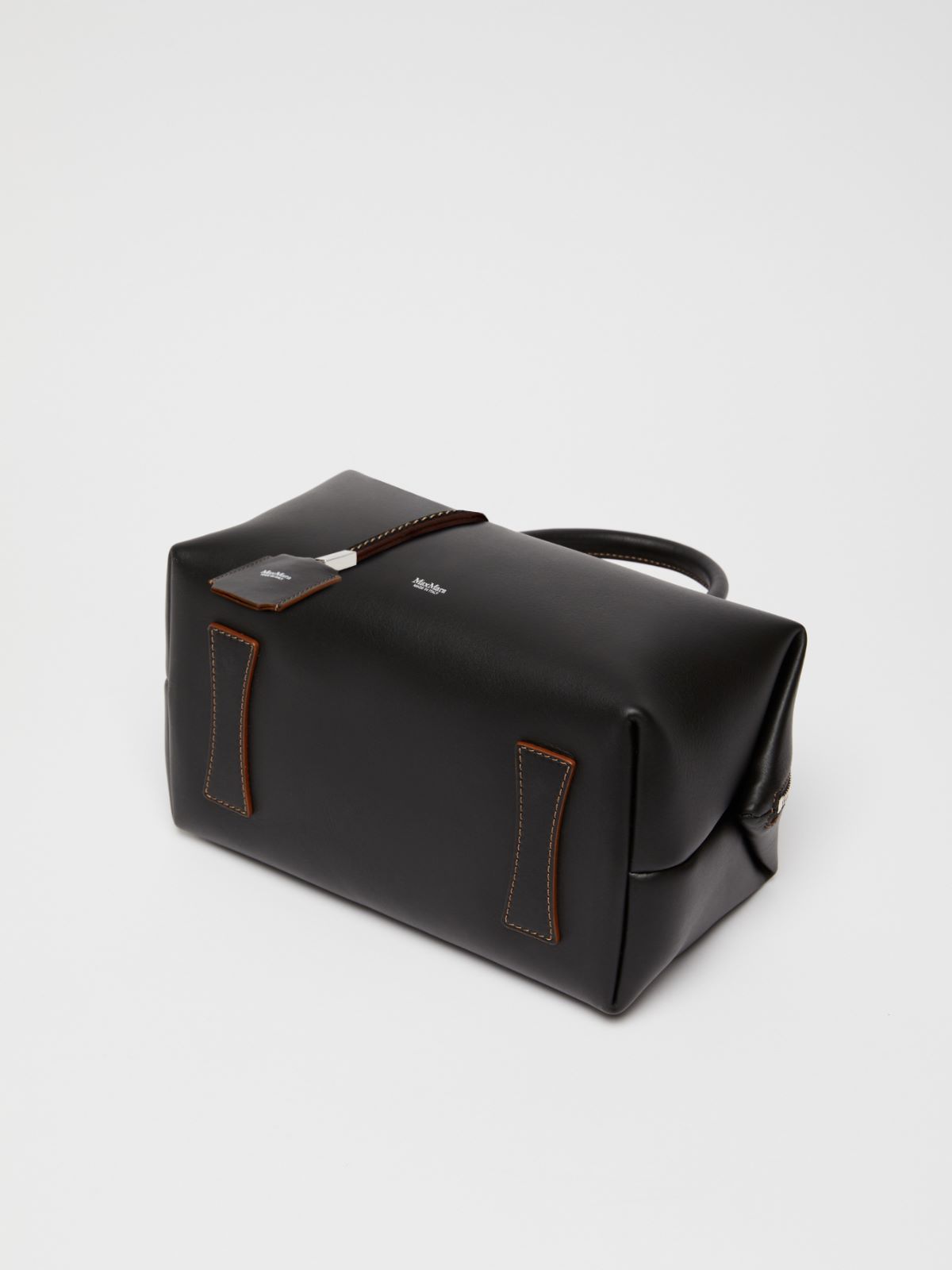 Shiny leather satchel bag