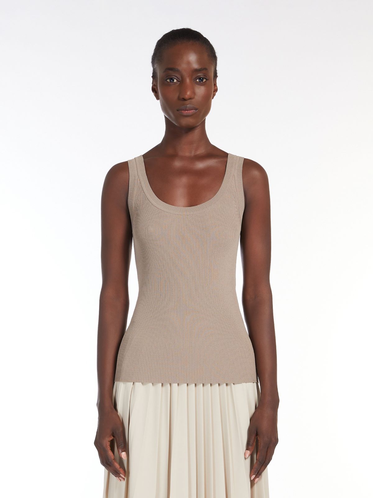 Viscose crepe yarn top