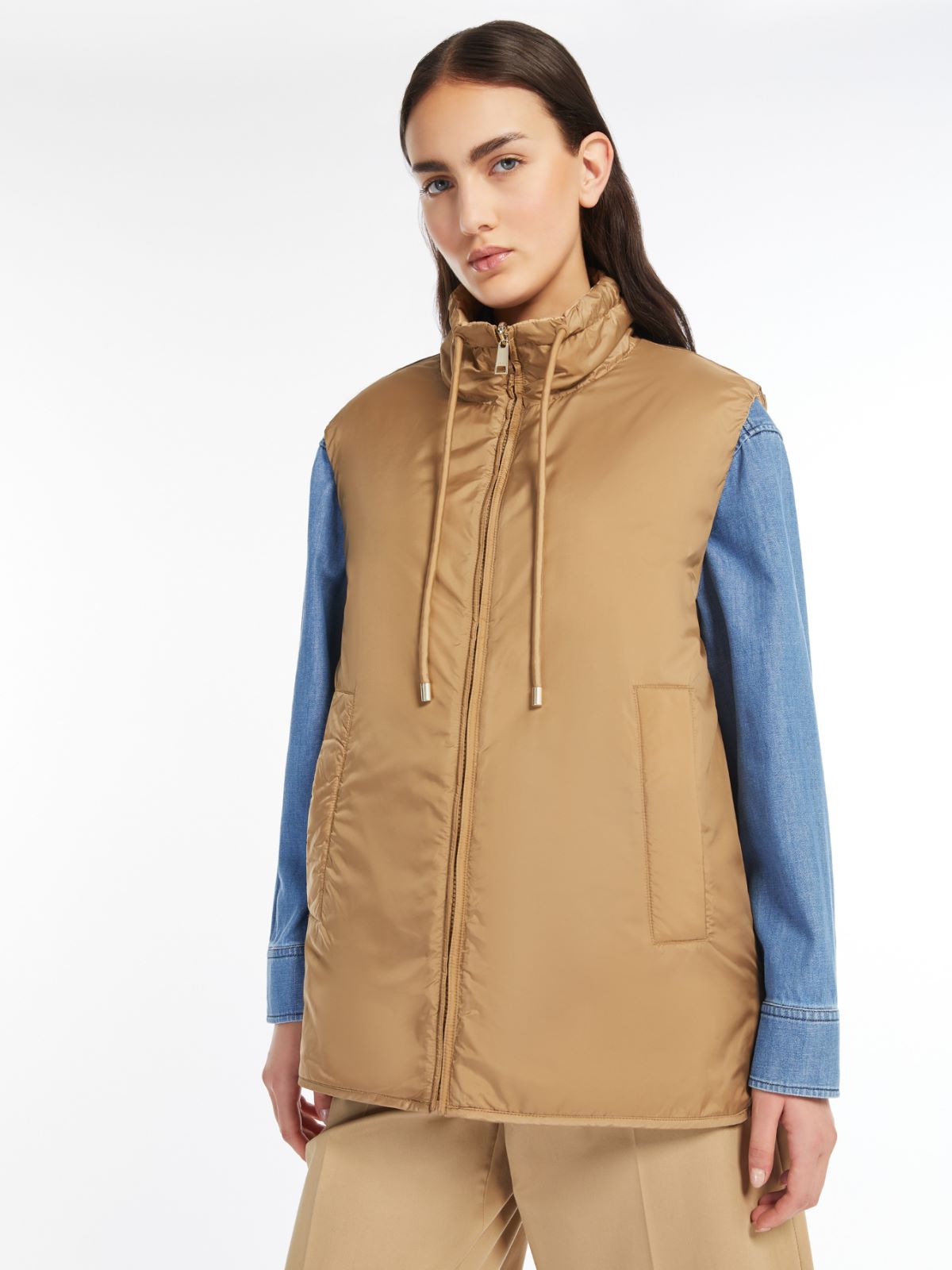 Reversible water-repellent canvas gilet