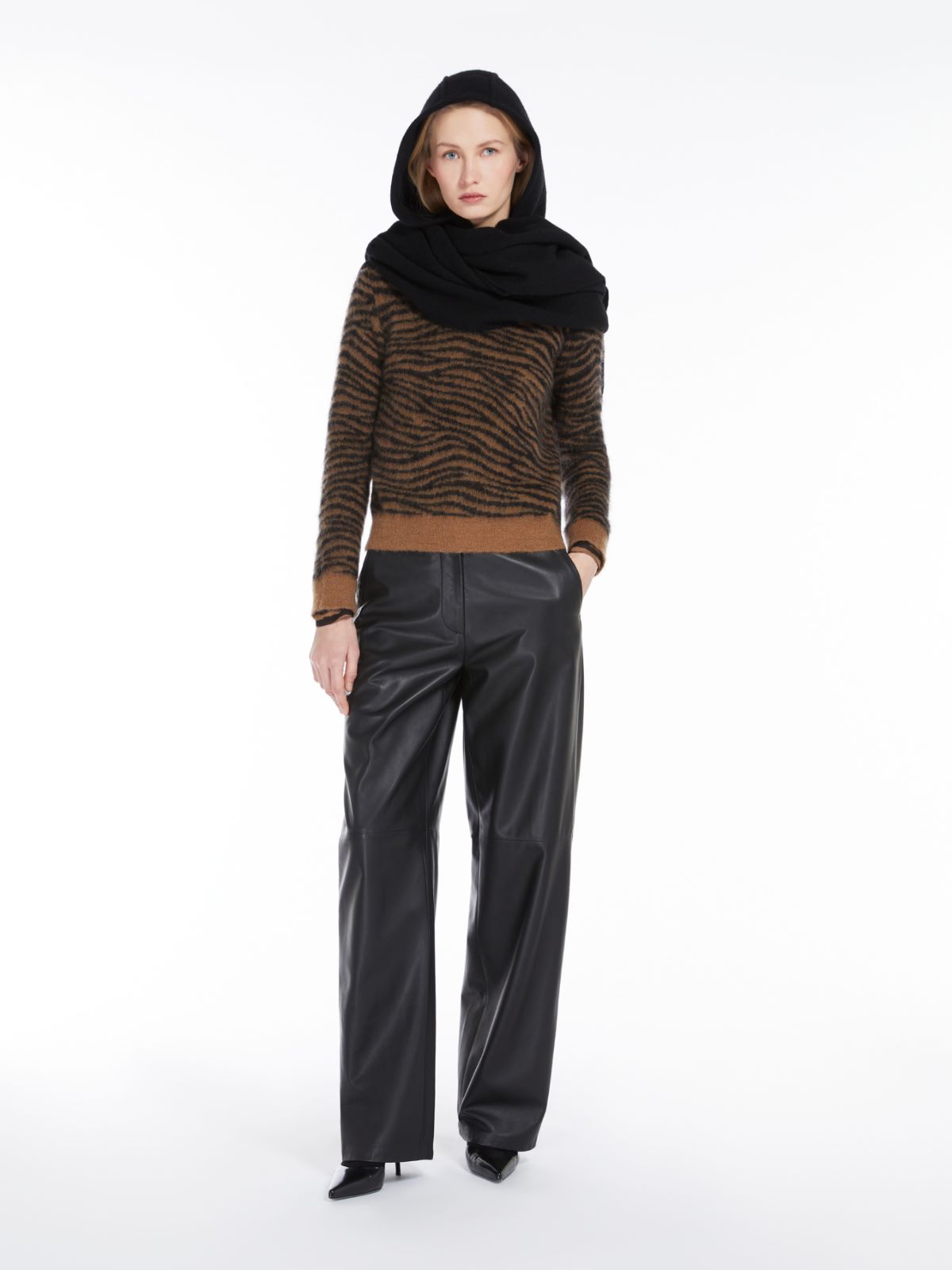 Wide-leg nappa trousers