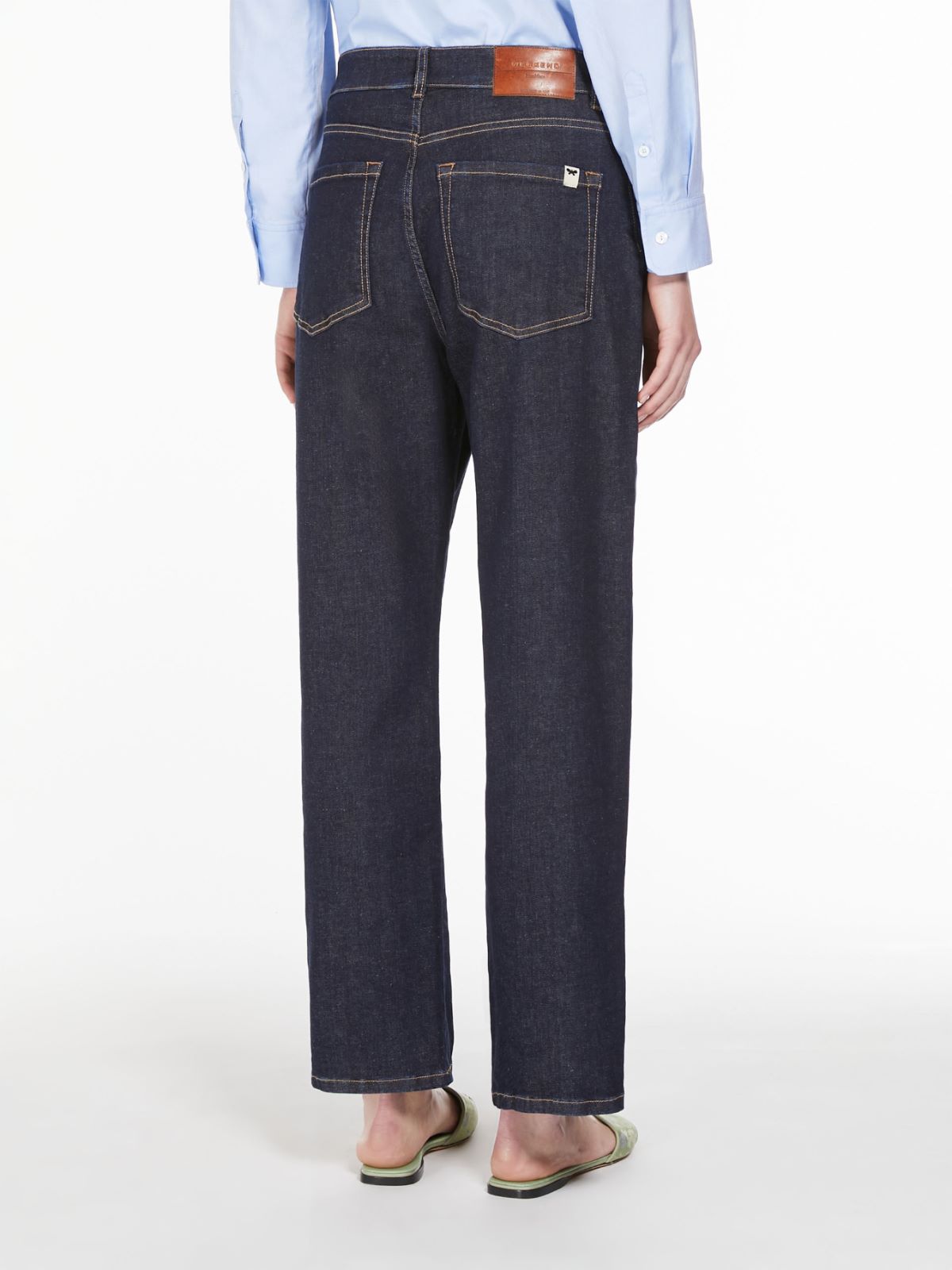 Denim ankle-grazer jeans