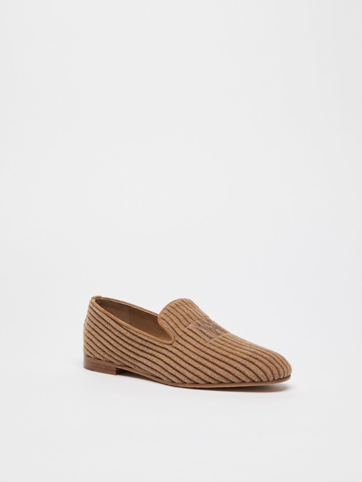 Corduroy slippers