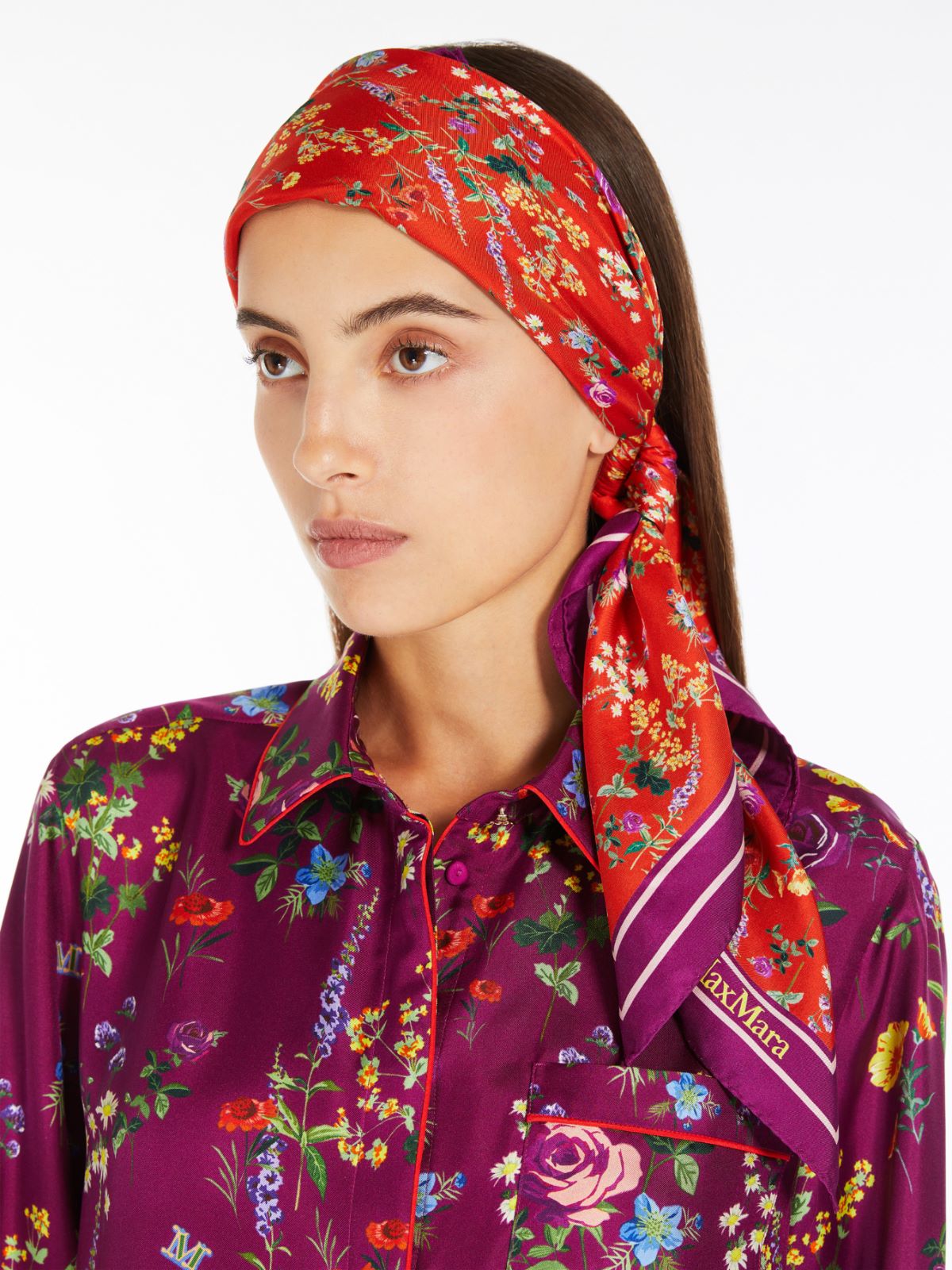 Printed silk foulard