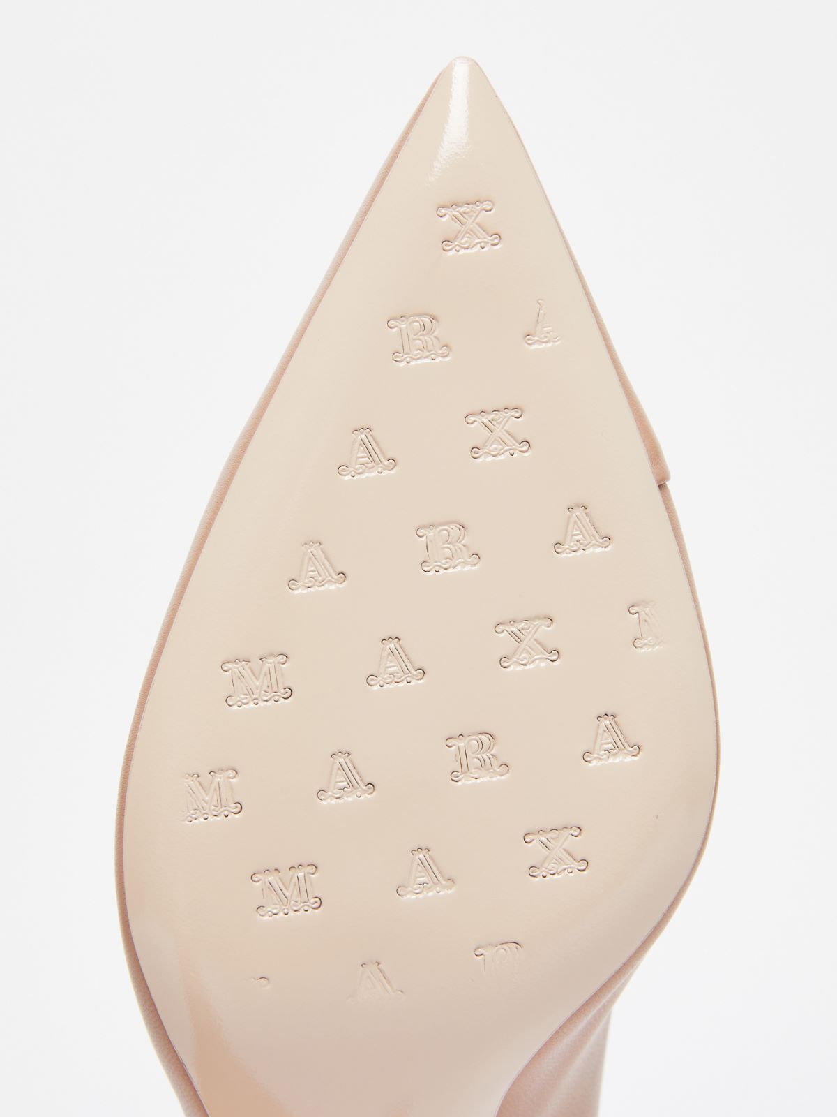 Nappa leather court shoes