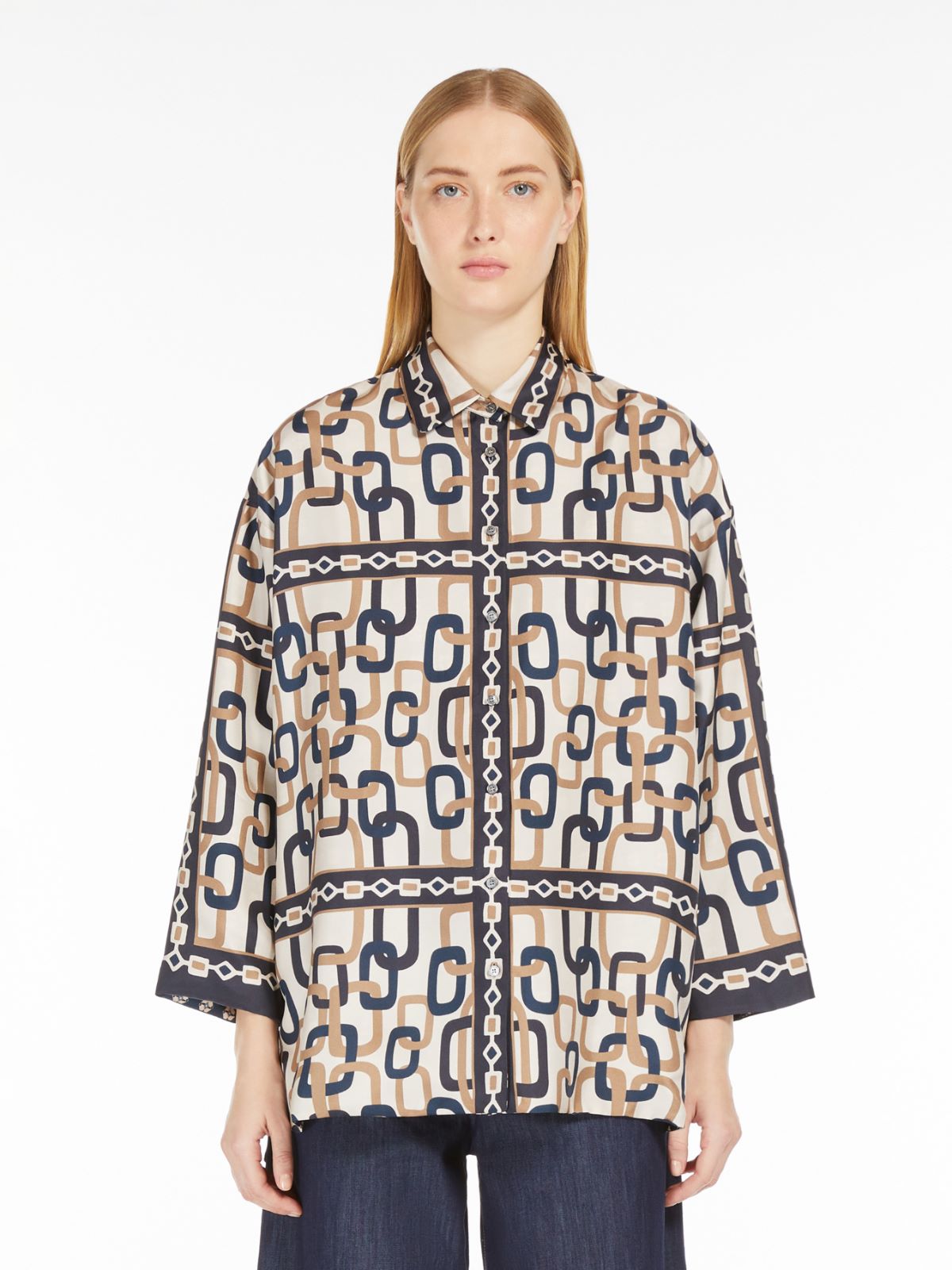 Reversible shirt in printed silk