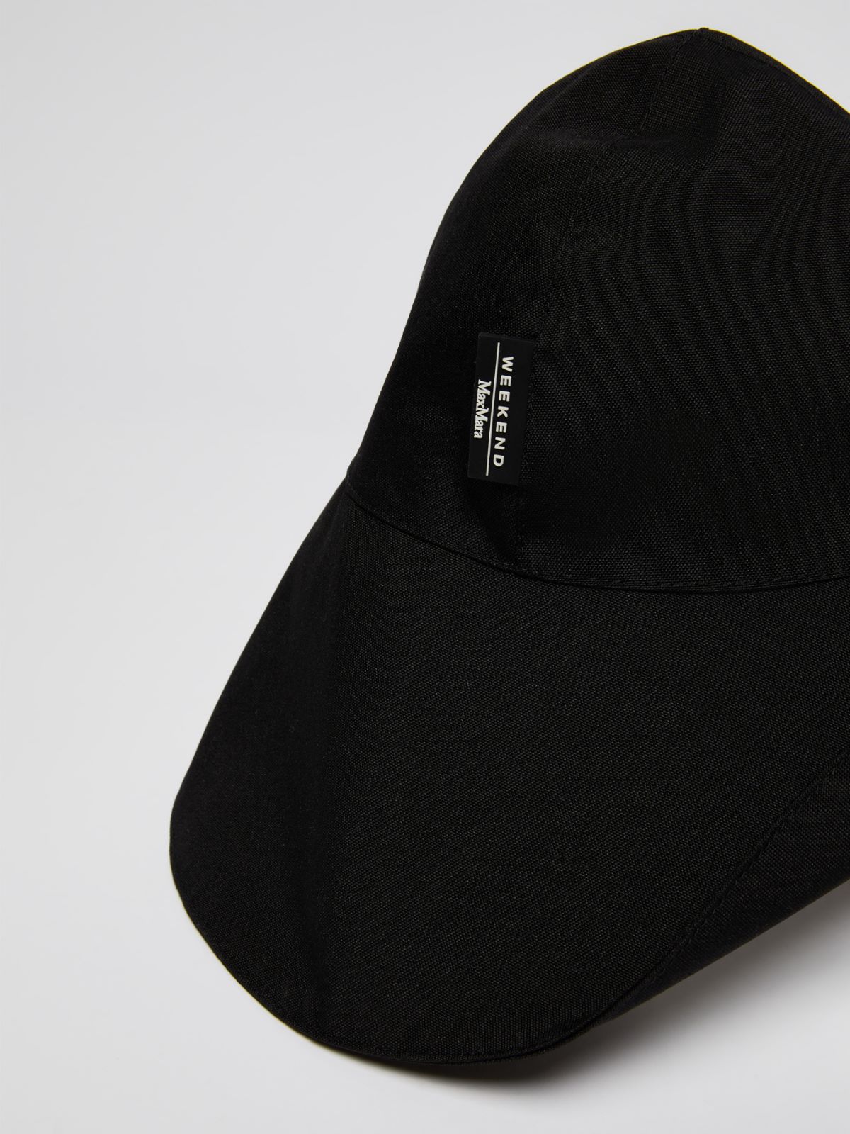Technical twill bucket hat