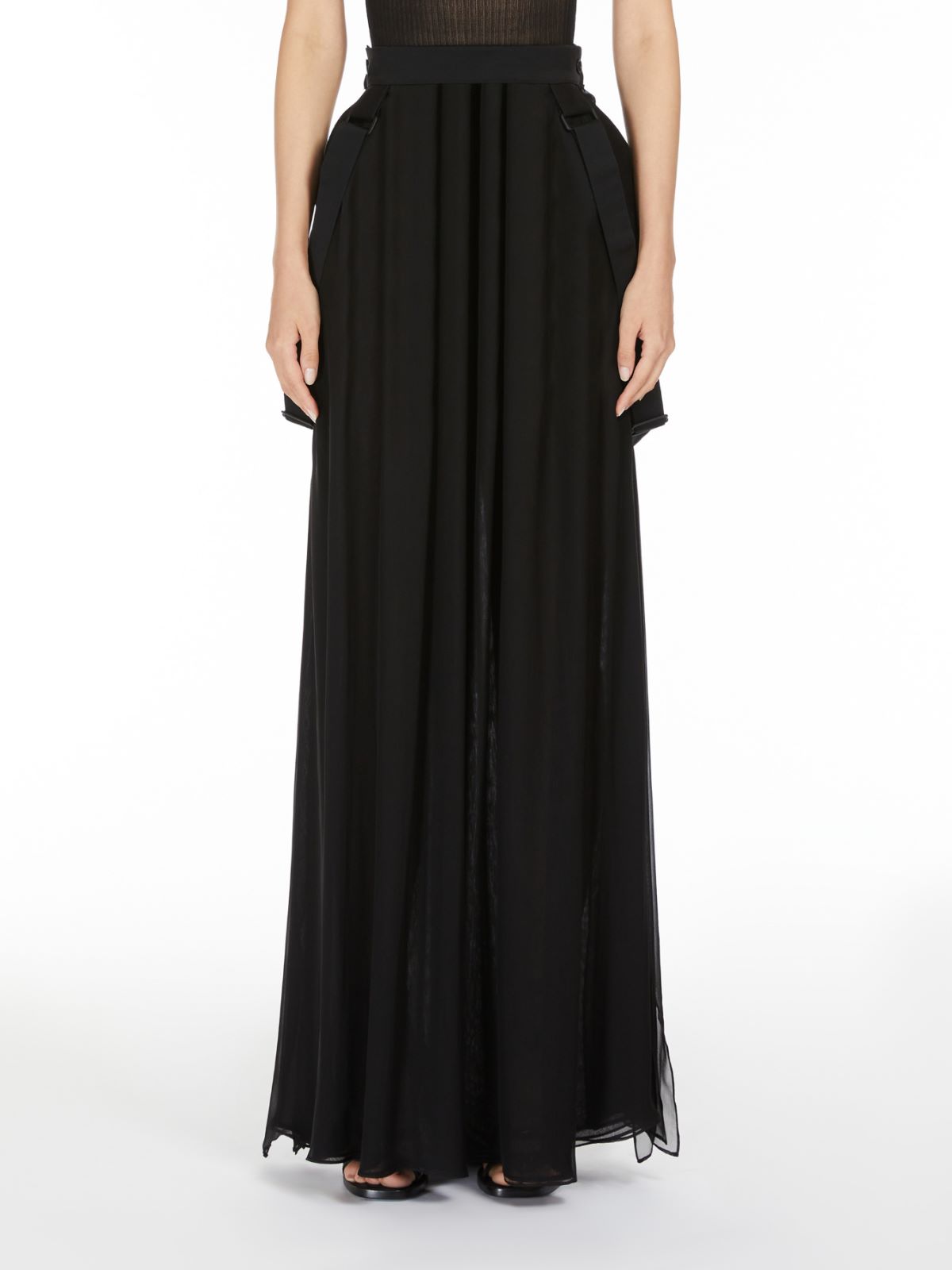Long skirt in silk chiffon
