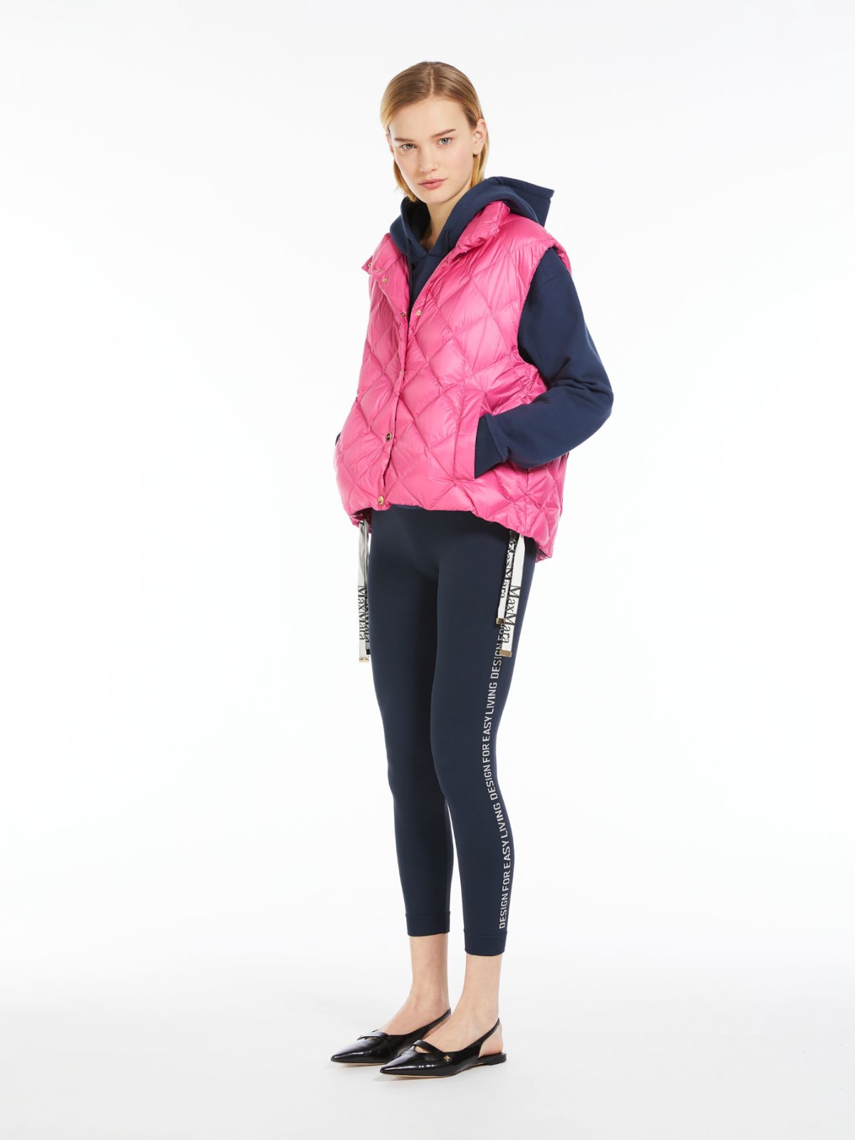 Water-resistant technical canvas gilet