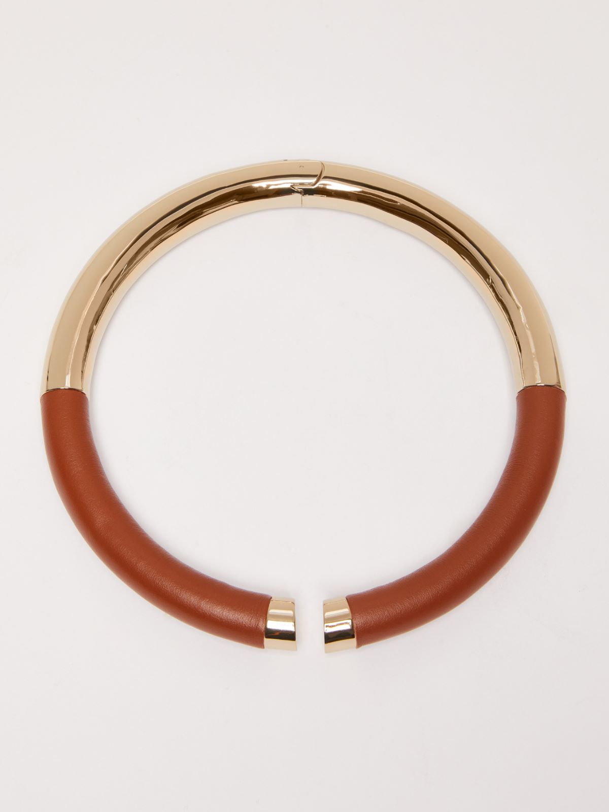Metal and leather tubular necklace