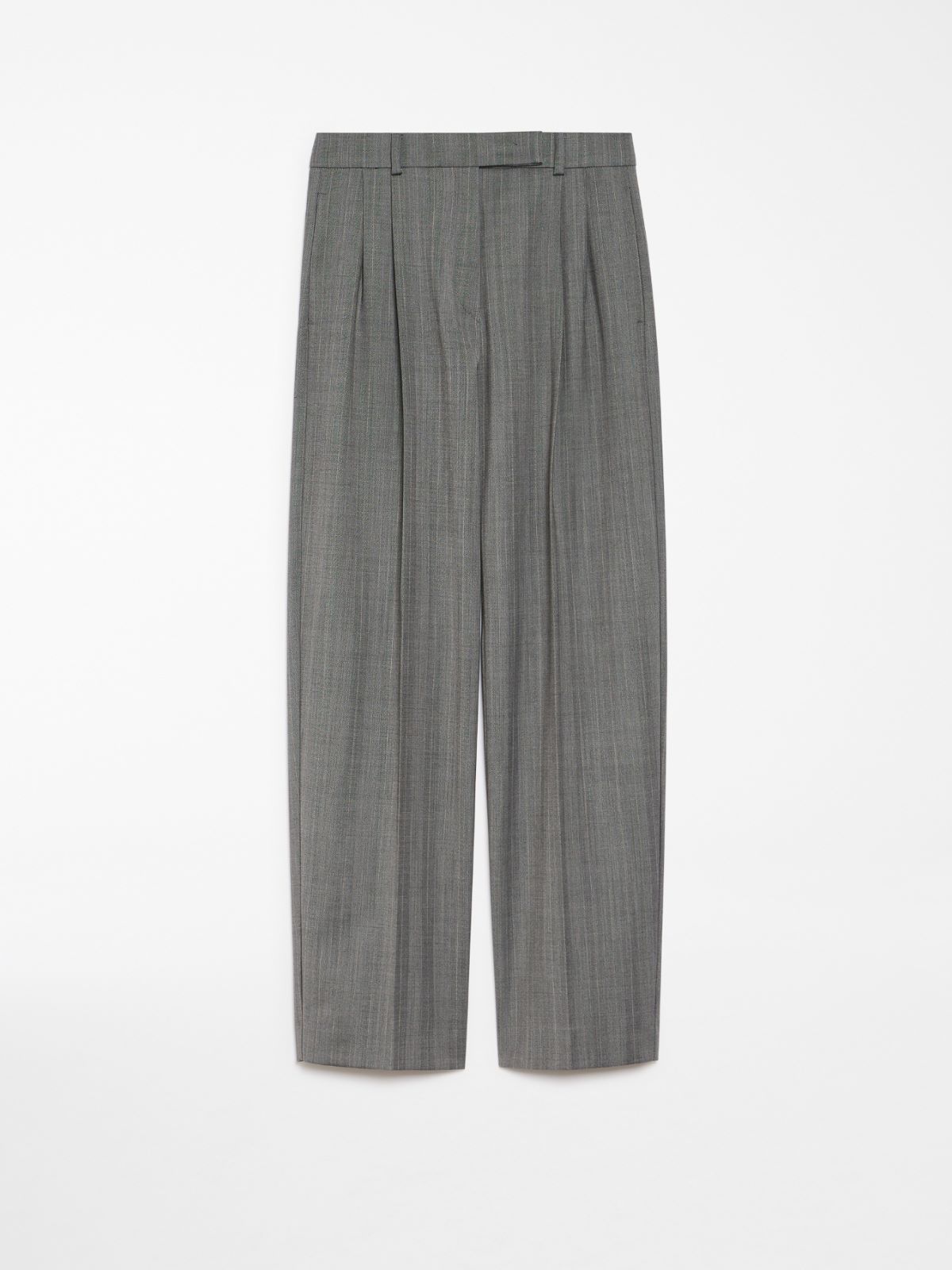 Oversized low-rise trousers