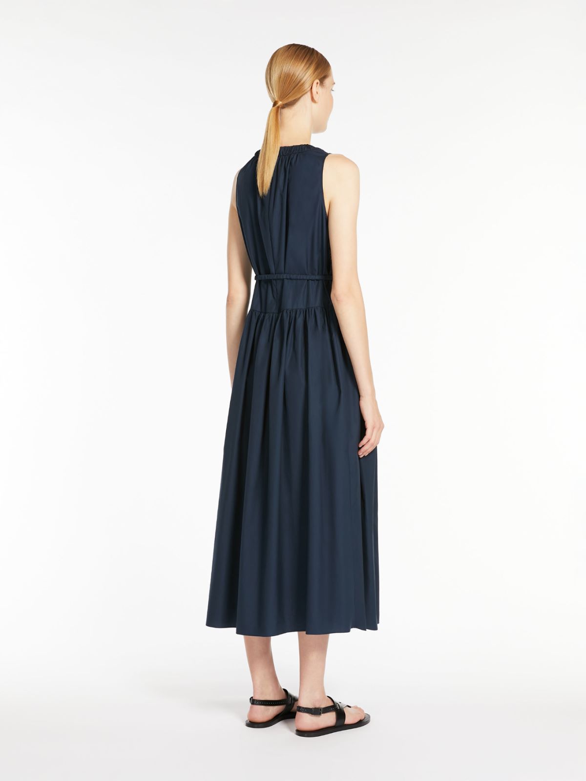 Poplin dress with belt