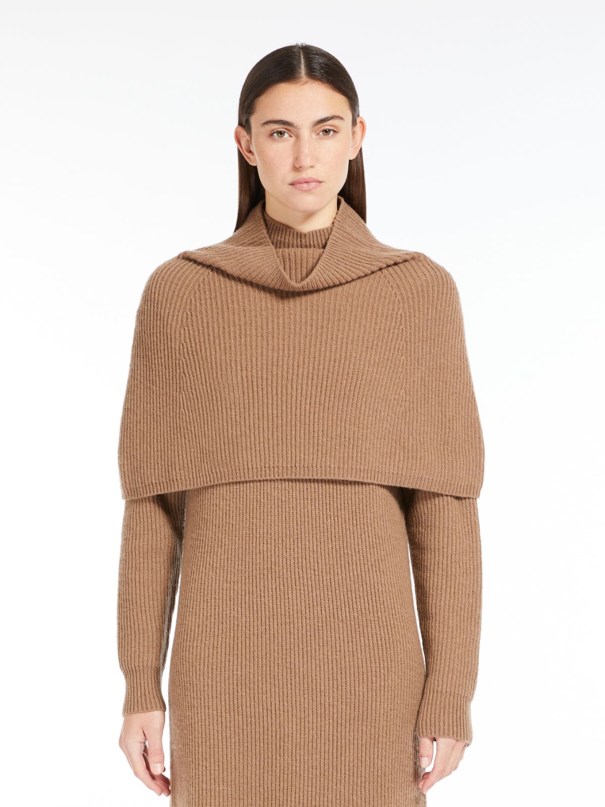 Wool and cashmere ribbed cape