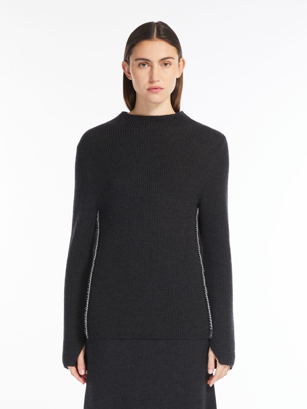 Crater-neck wool jumper