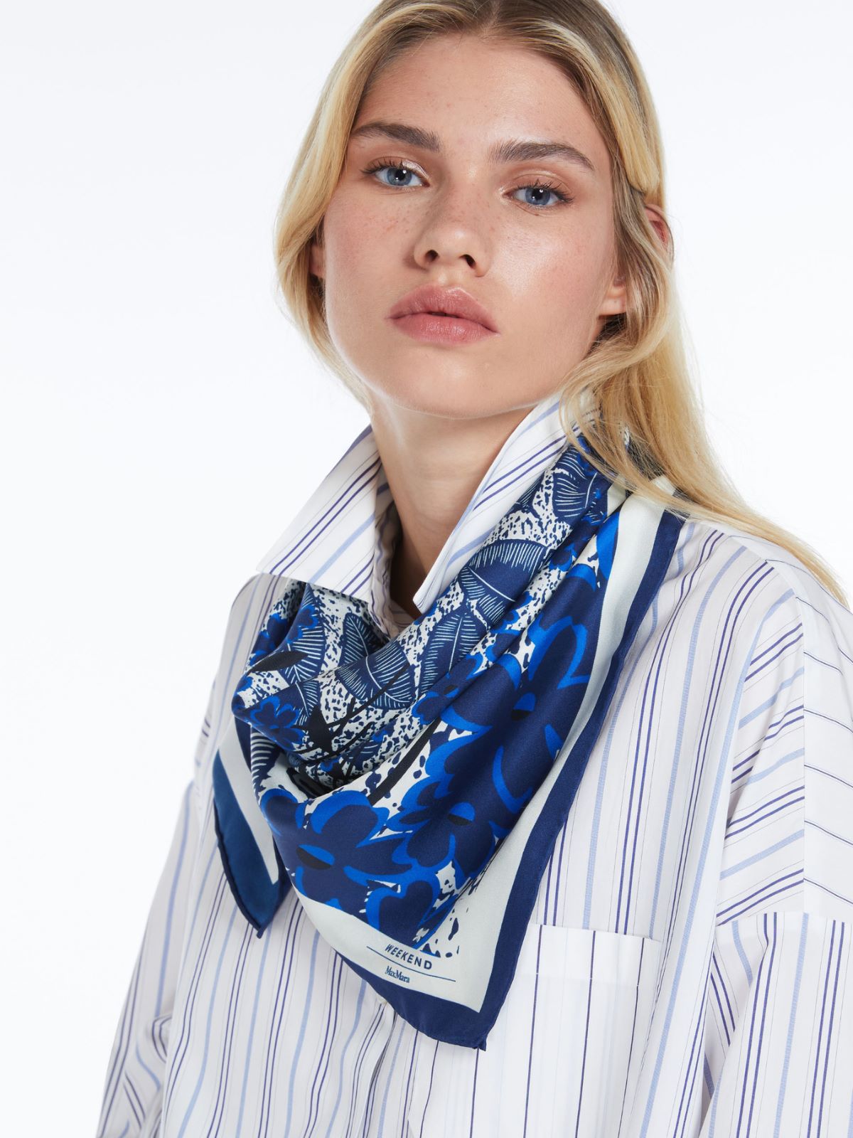 Silk twill scarf