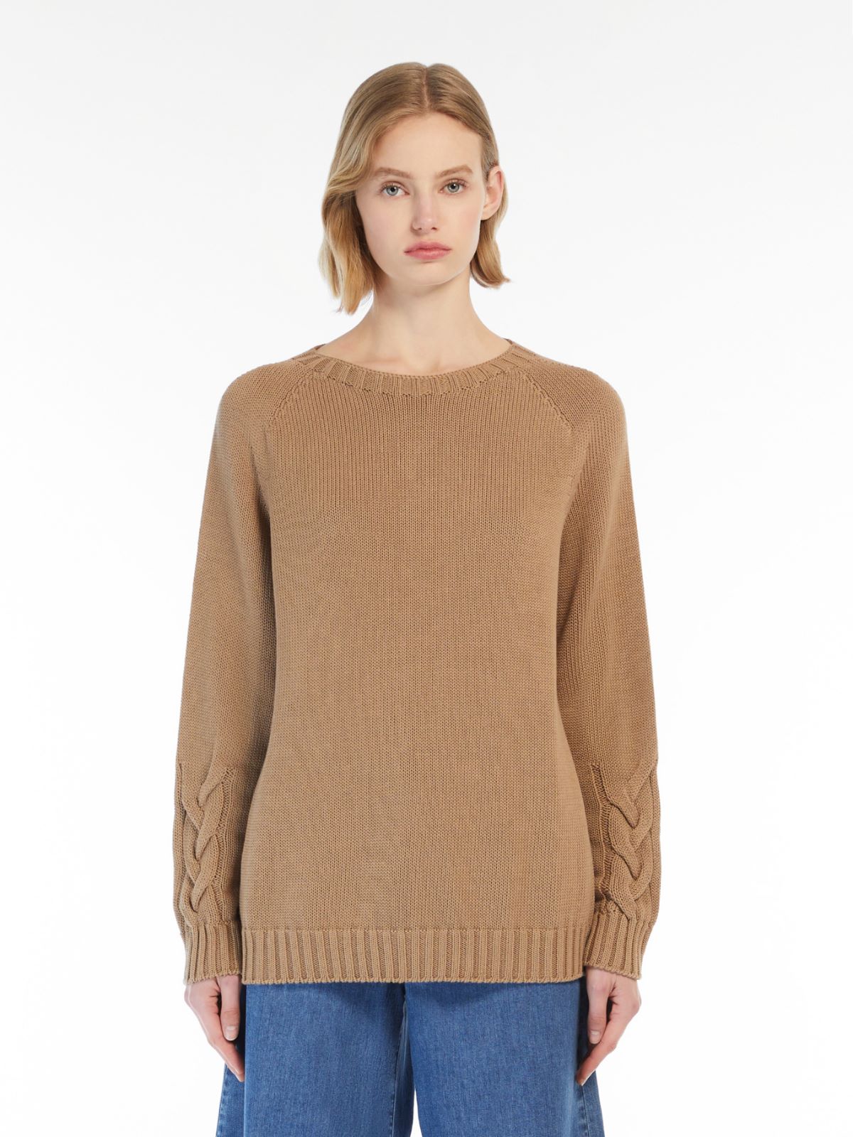 Cable-knit sweater in cotton yarn