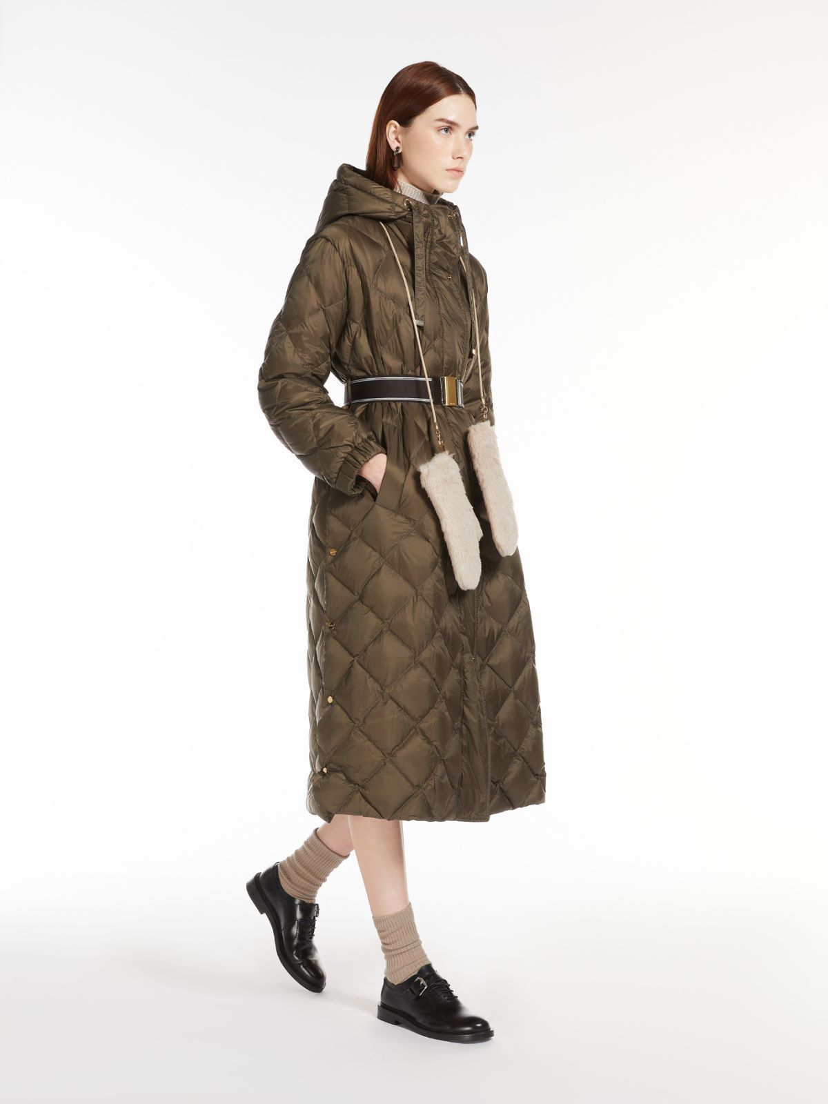 Water-repellent parka