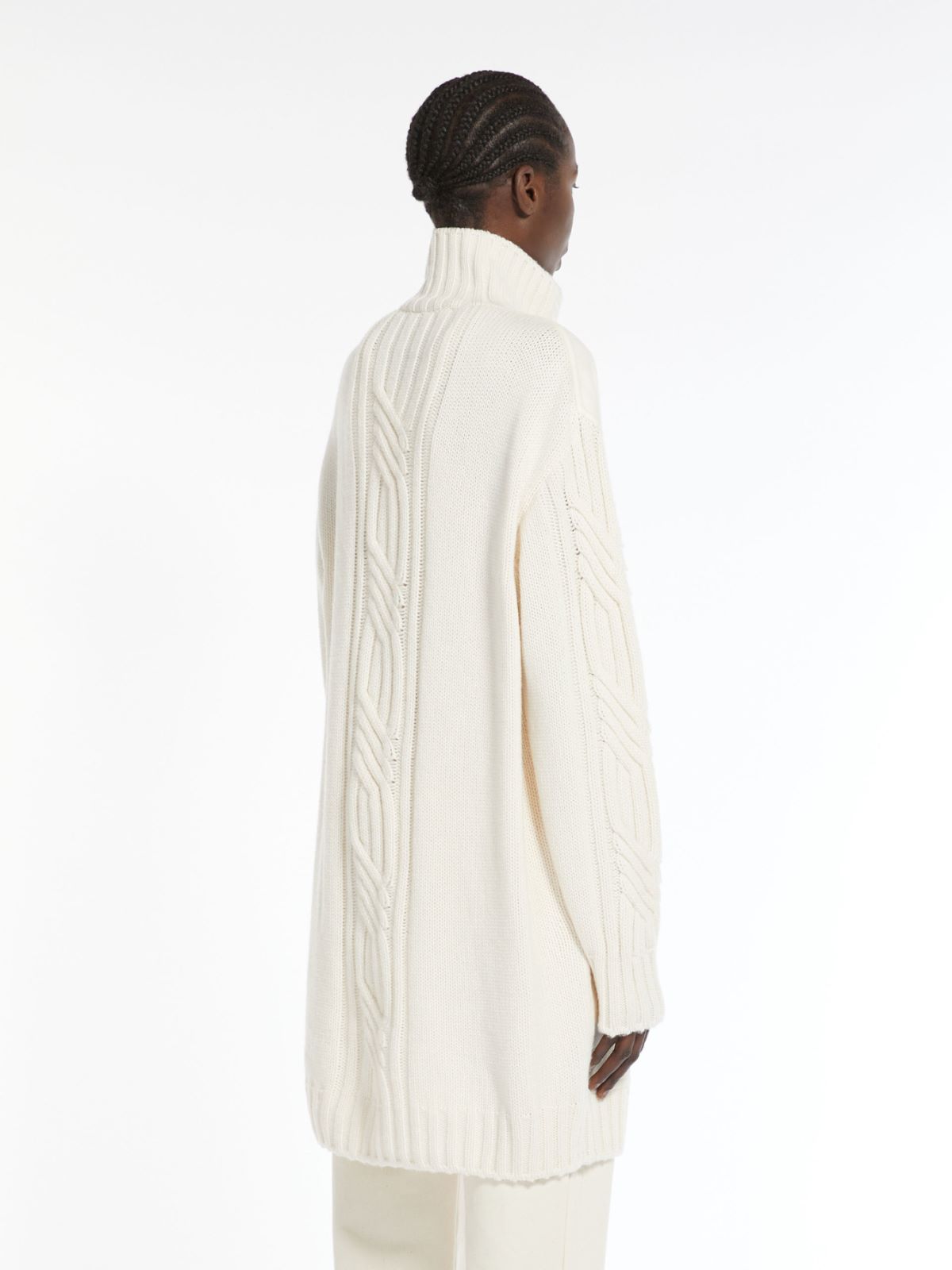 Long, wool and cashmere cardigan