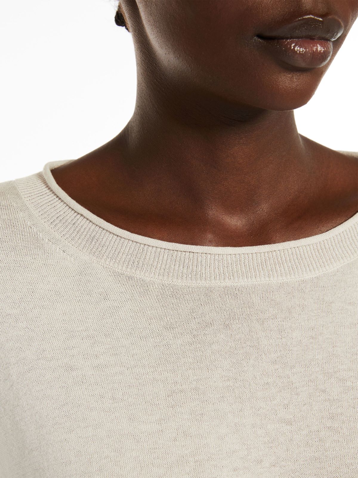 Silk and cotton yarn sweater