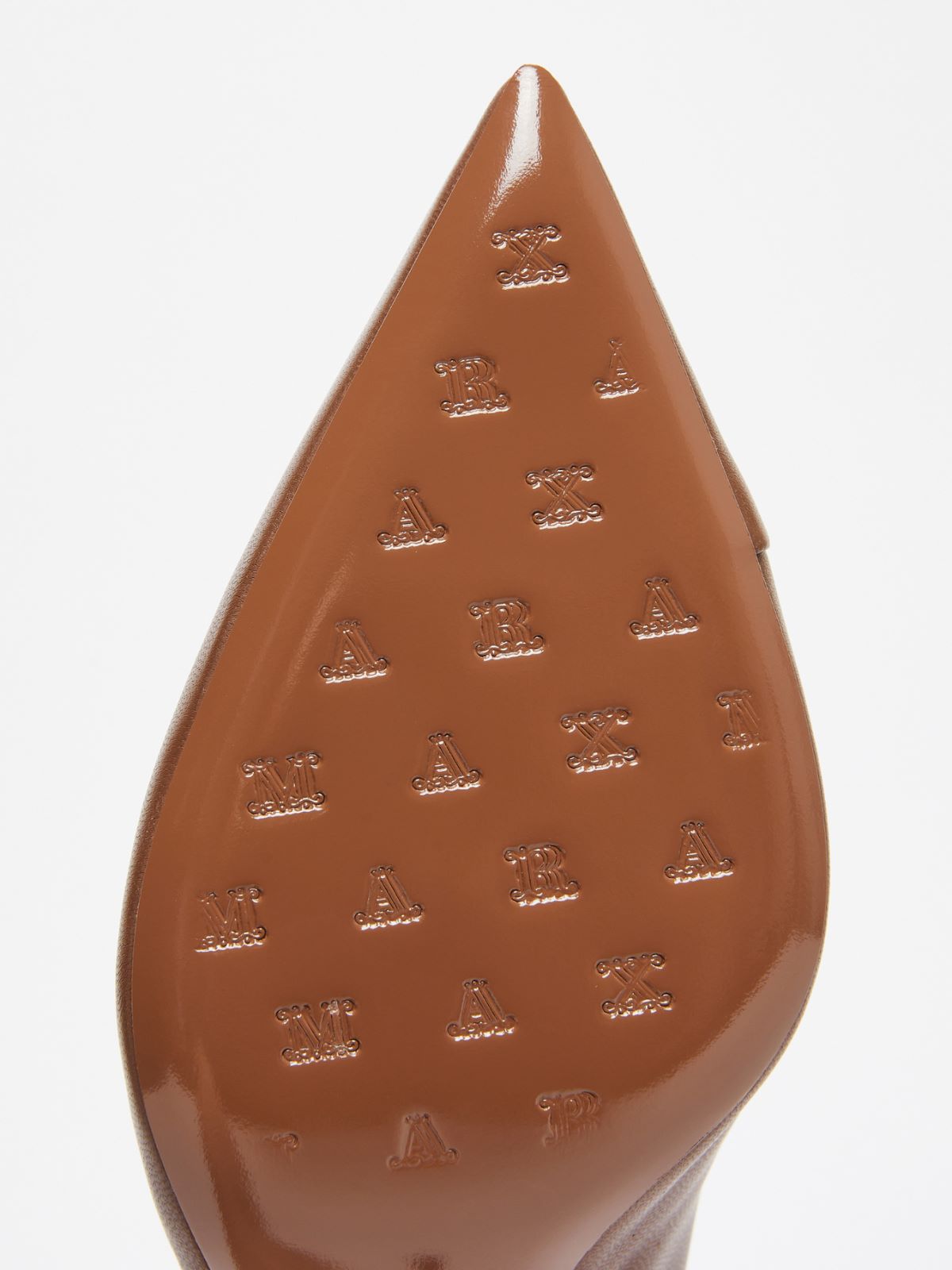 Nappa leather court shoes