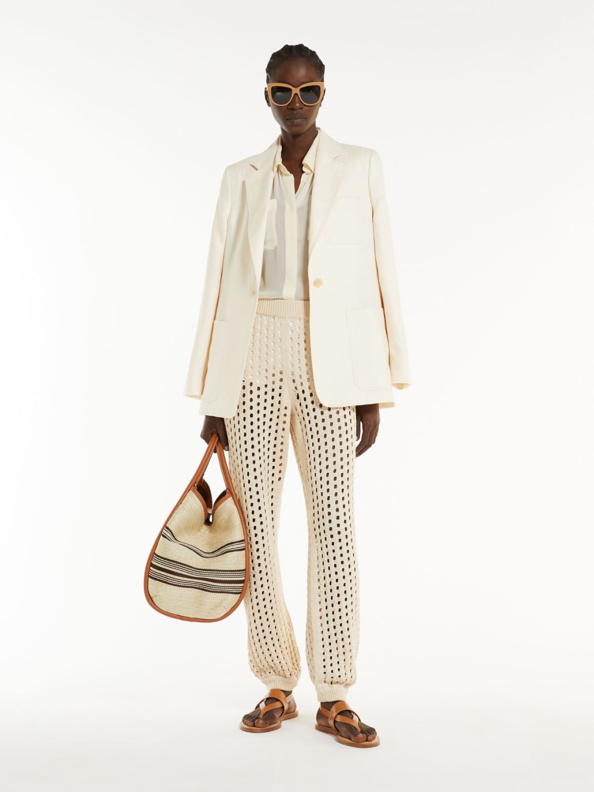 Single-breasted linen blazer