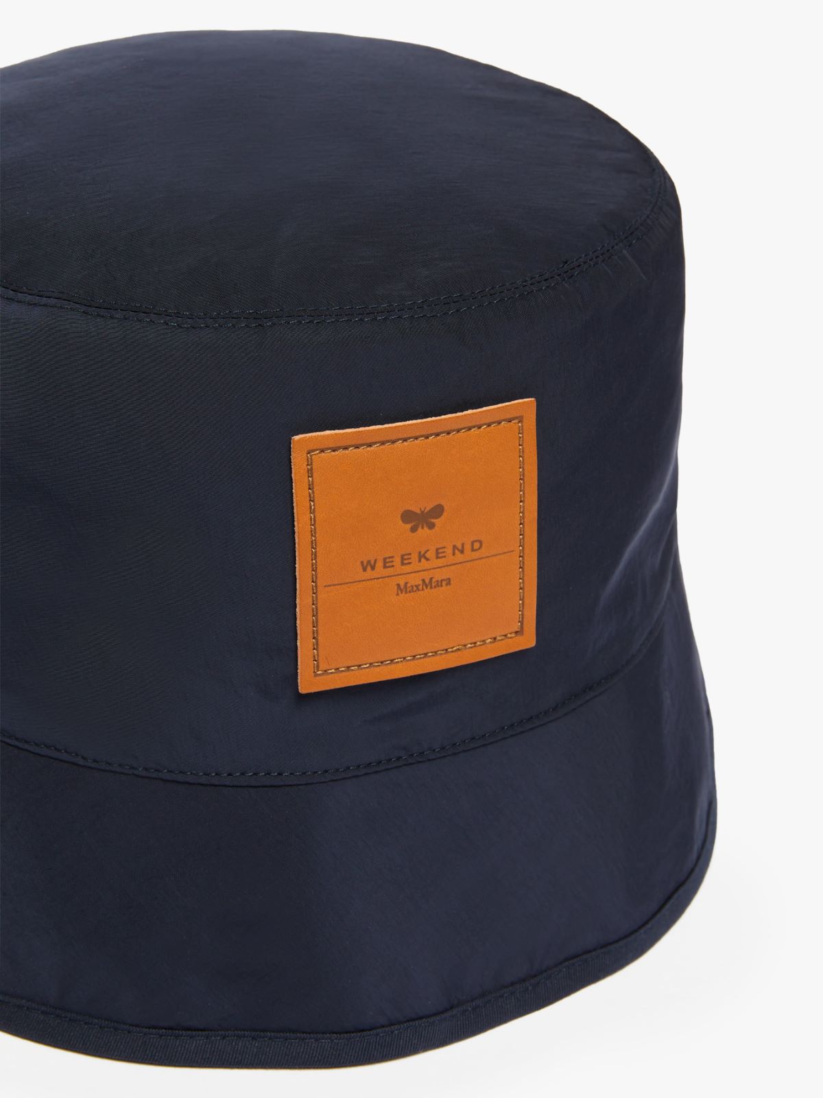 Nylon and gabardine hat