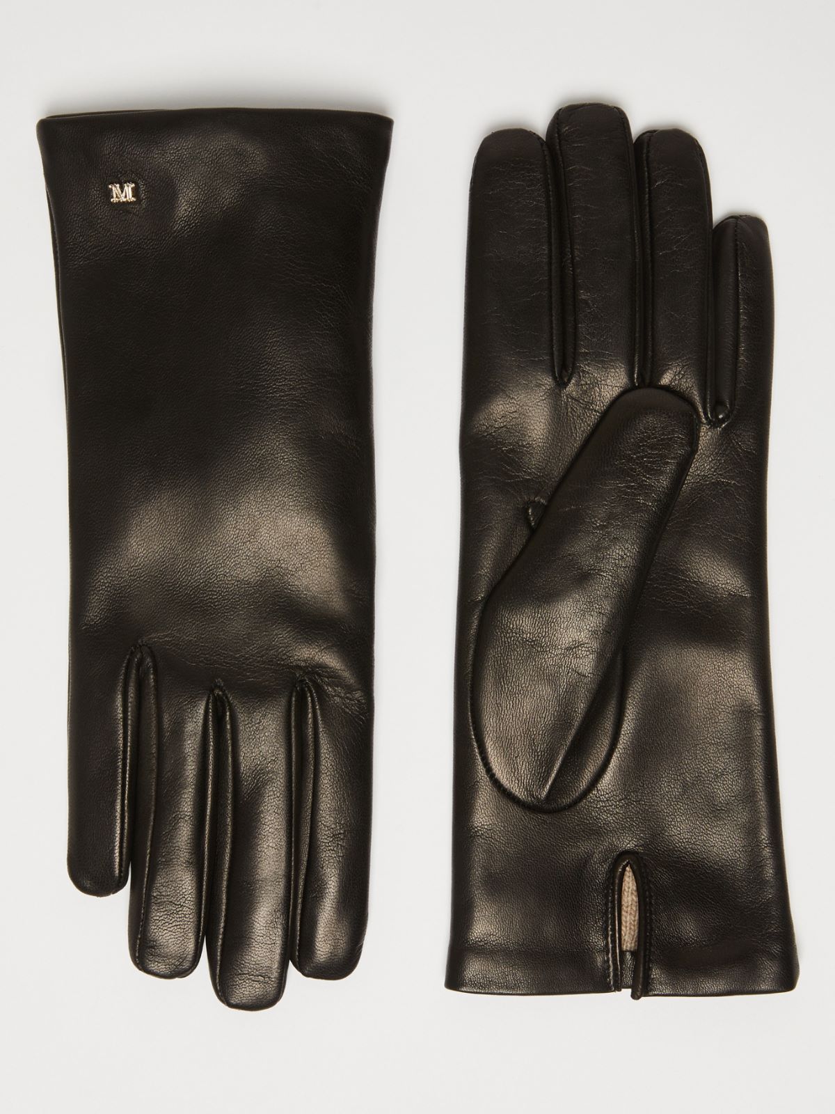 Nappa leather gloves