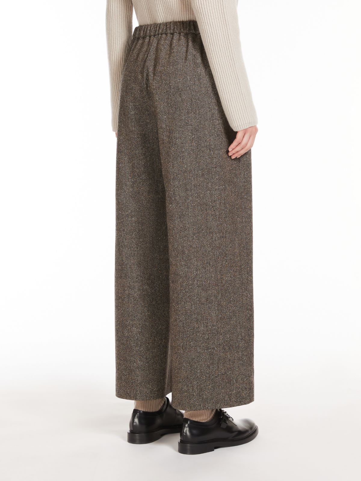 Wool buttoned jogging trousers