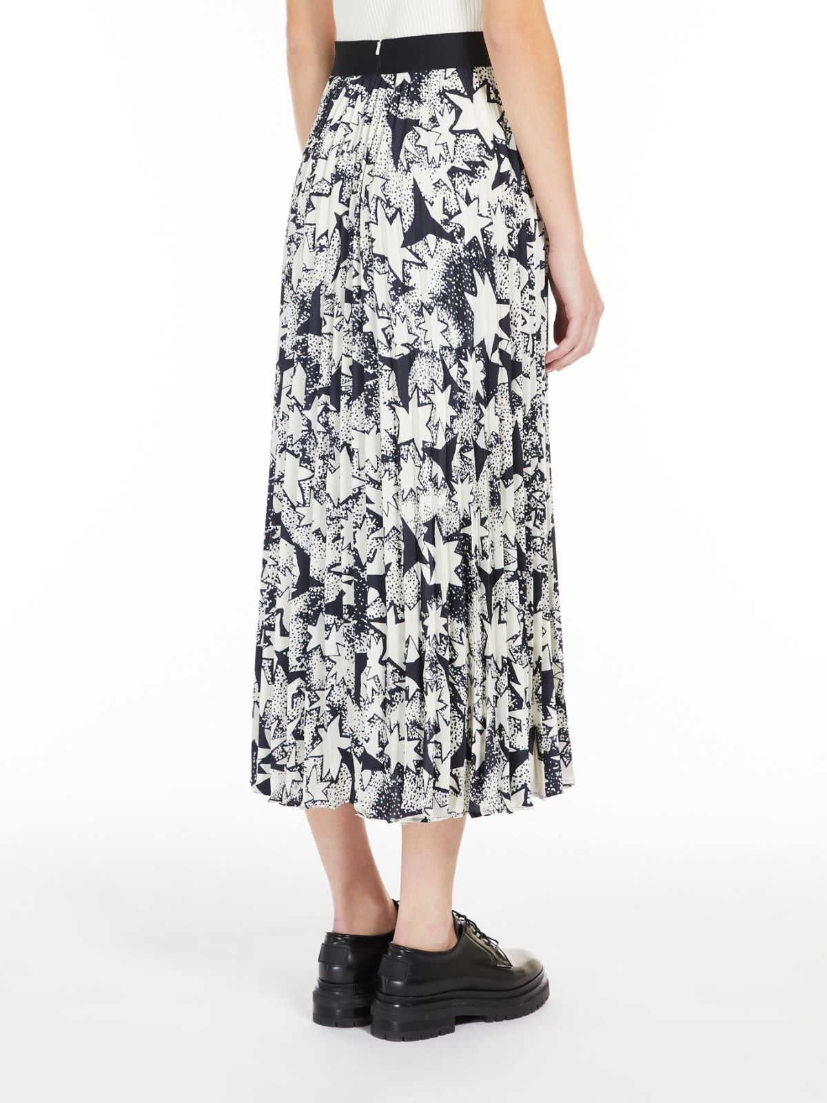 Pleated printed twill skirt