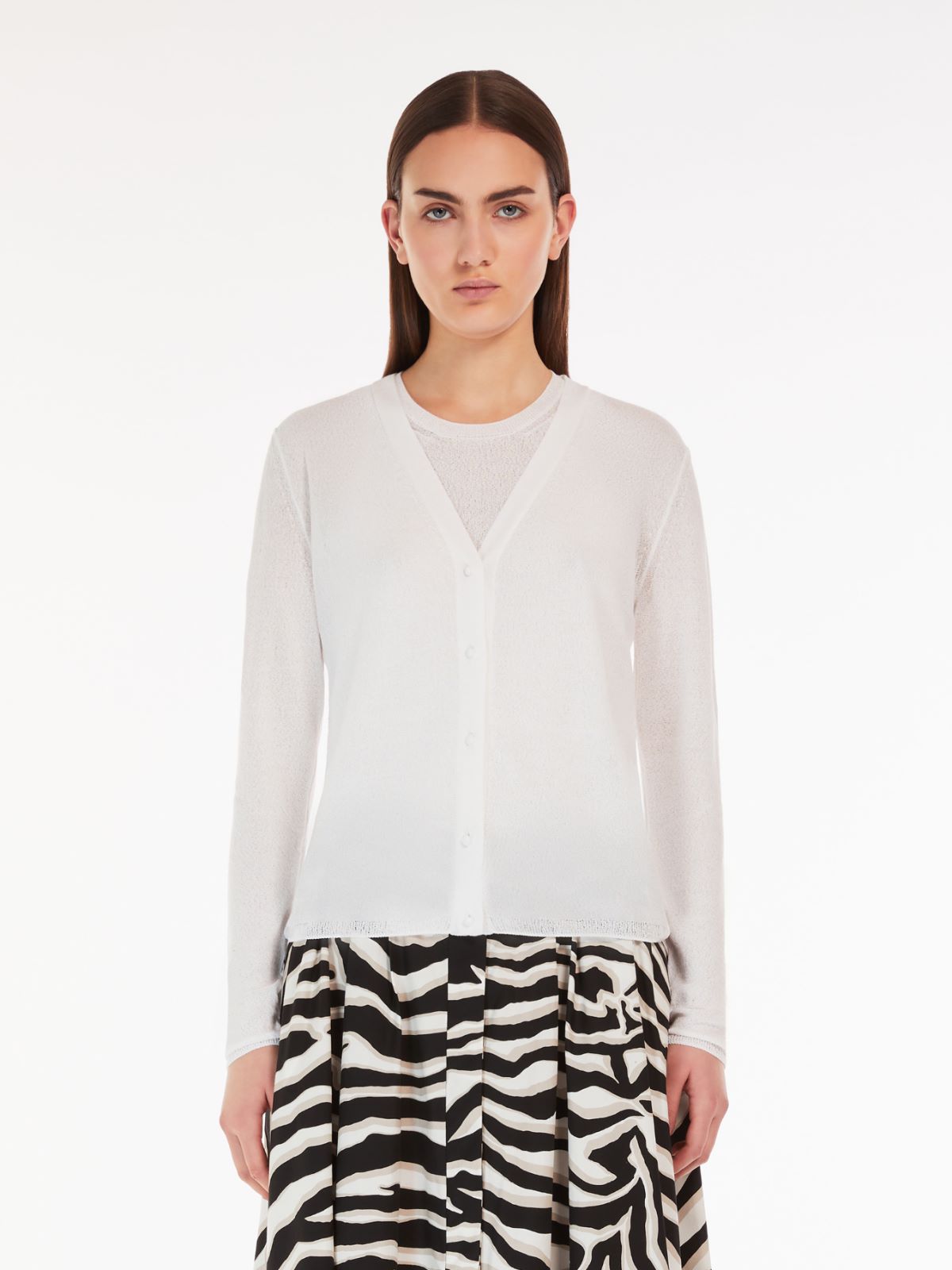 Viscose yarn cardigan