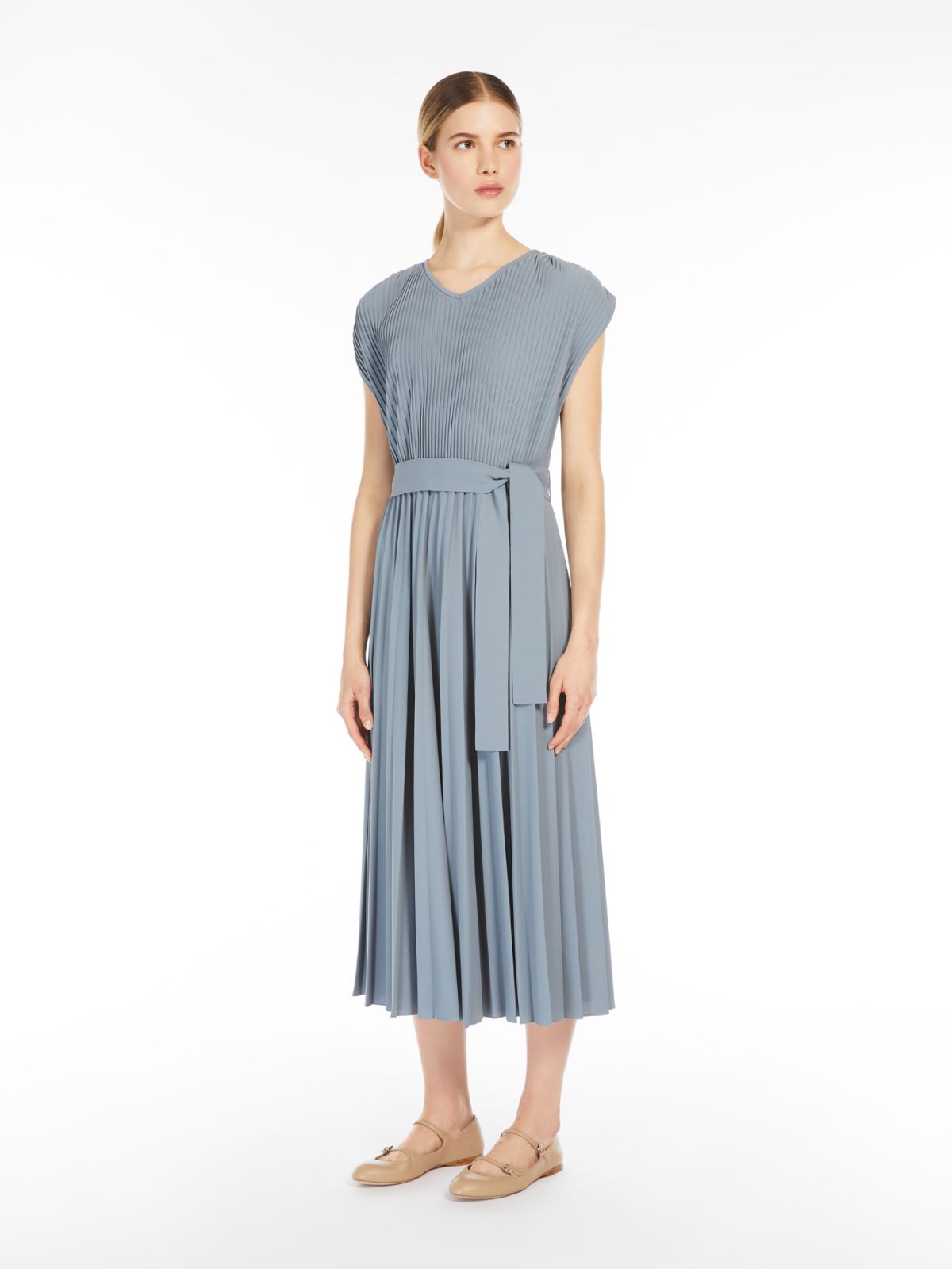 Midi dress in pleated jersey