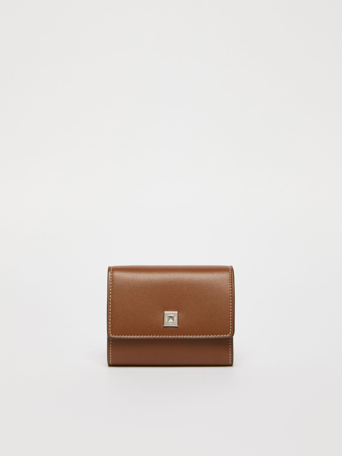 Leather purse