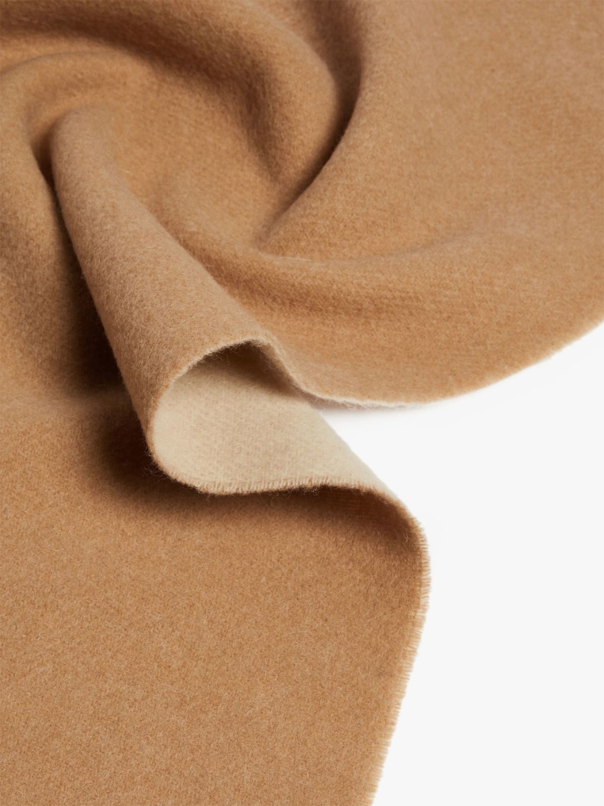 Double-faced wool stole