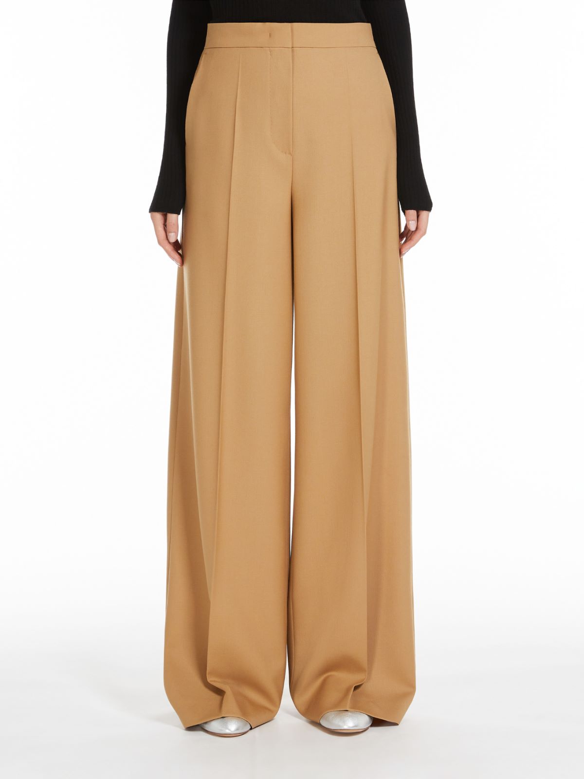 Wide-leg wool trousers