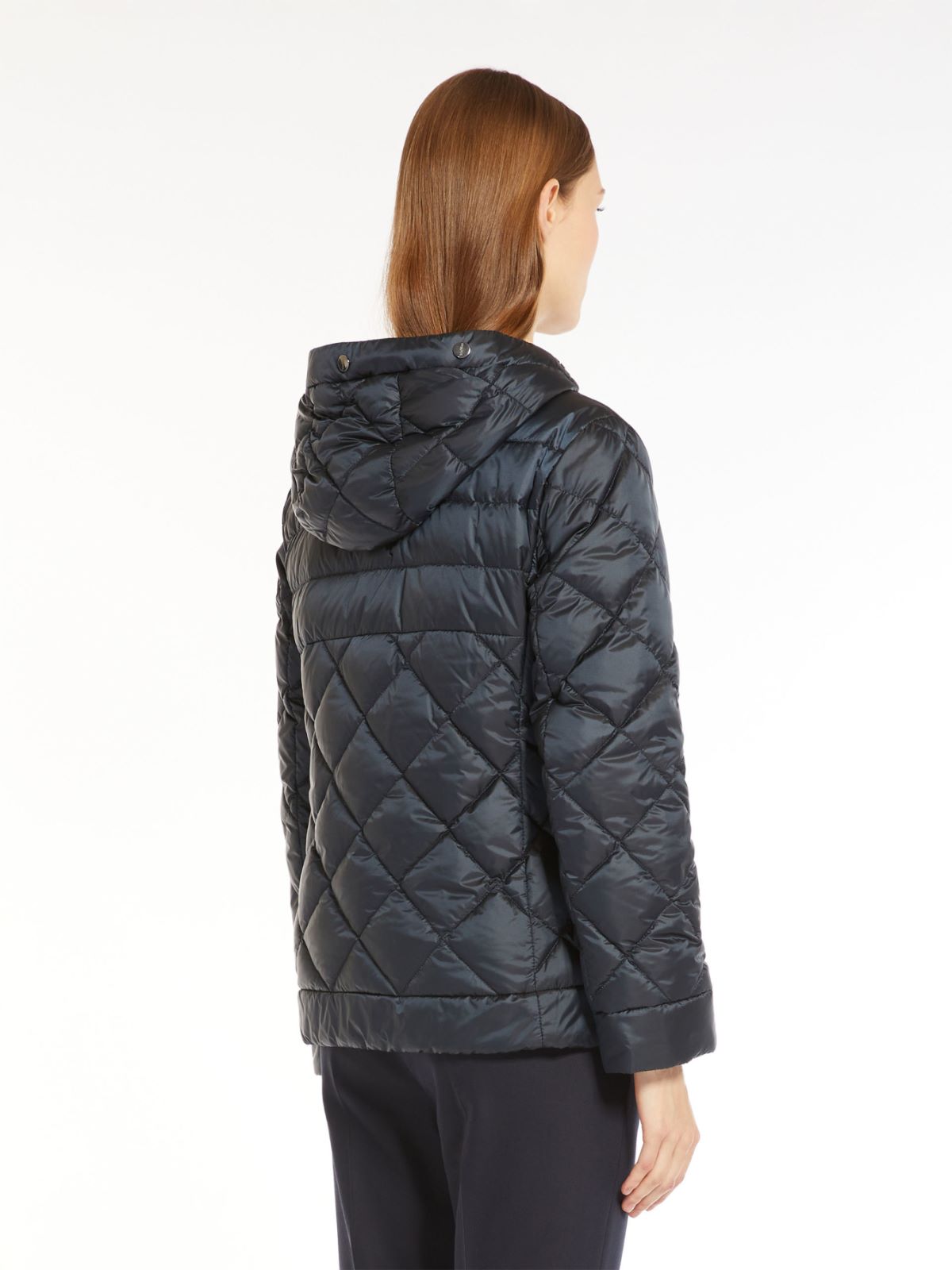 Reversible down jacket in water-resistant canvas