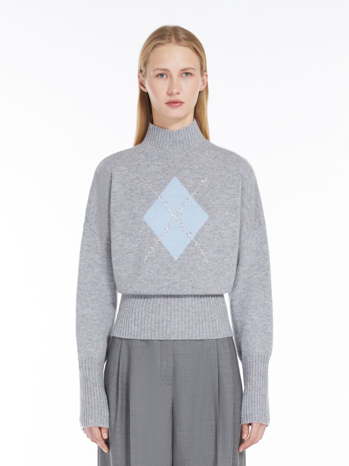 Cashmere-blend jumper with high neck