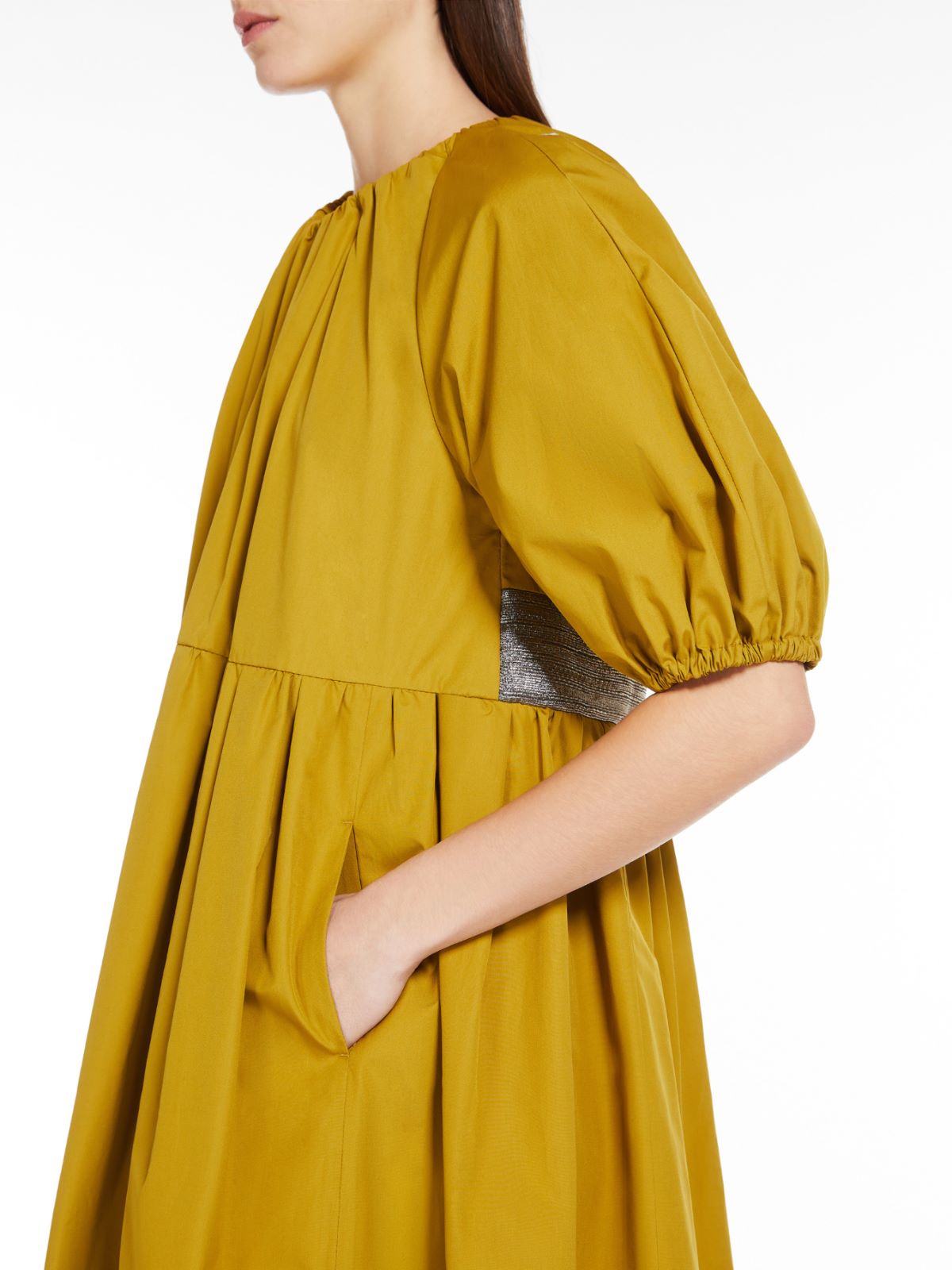 Short cotton poplin dress