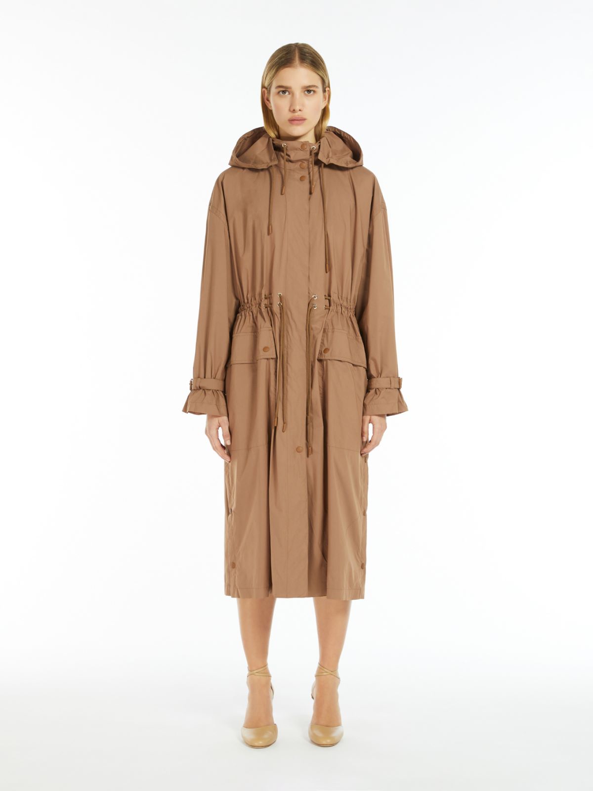Oversized parka in water-repellent technical fabric